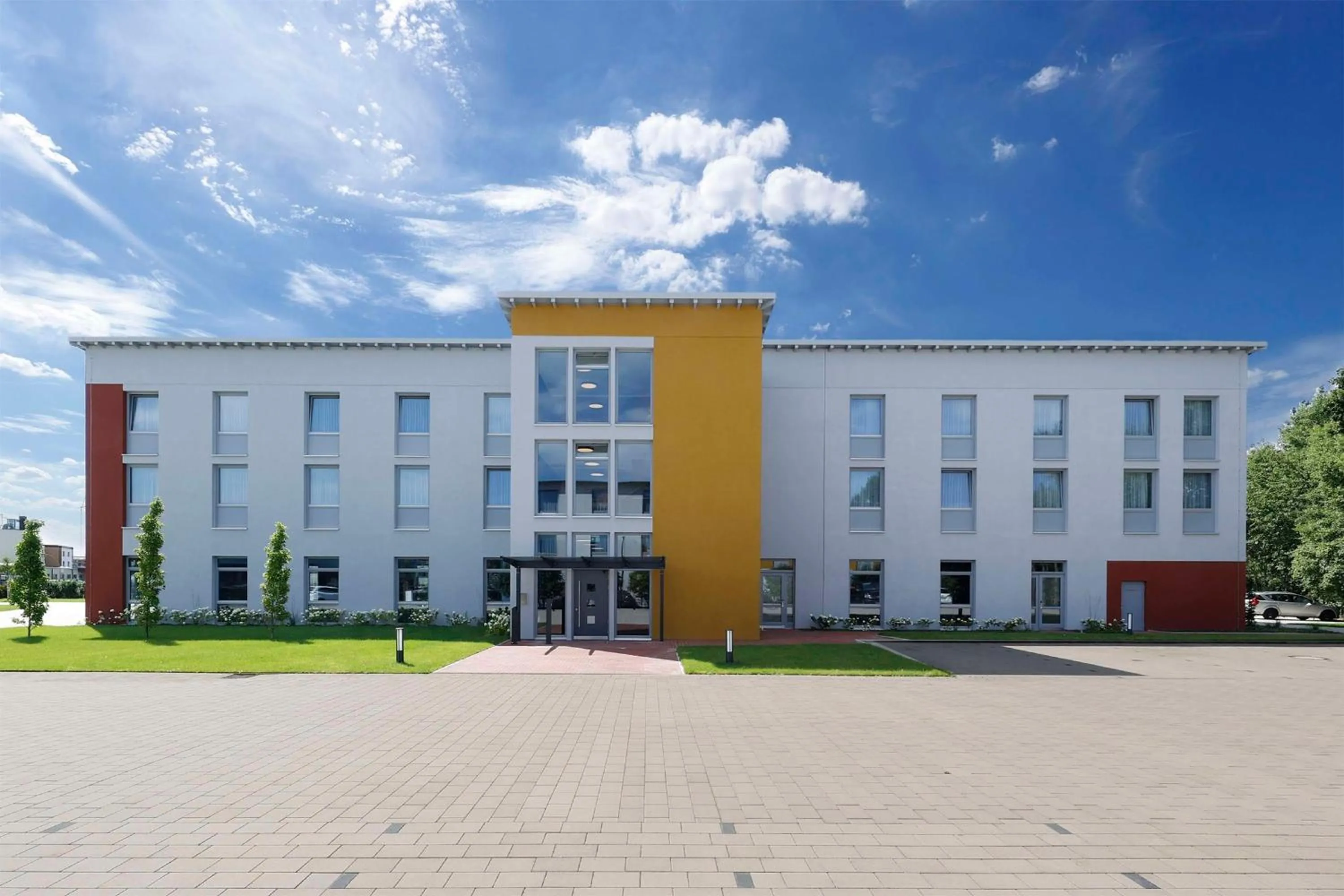 Property building in Median Hotel Hannover Lehrte