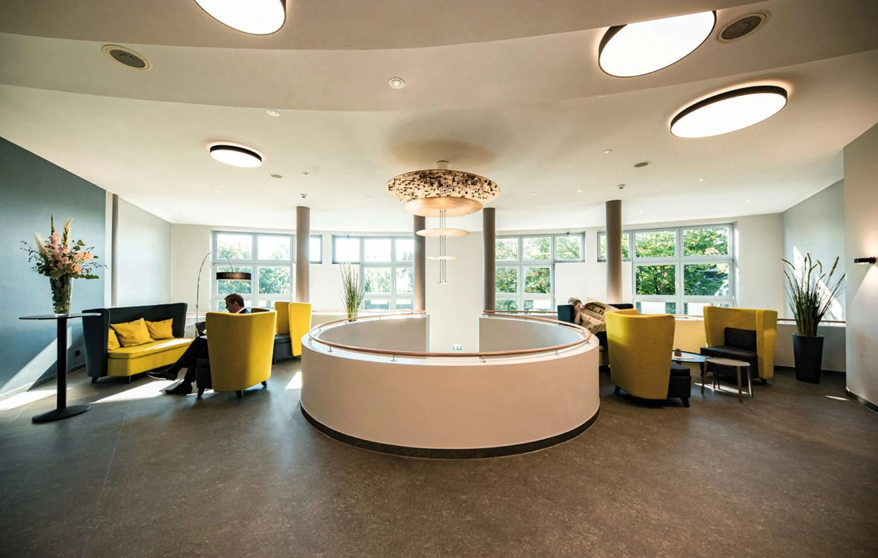 Lobby or reception in Median Hotel Hannover Lehrte