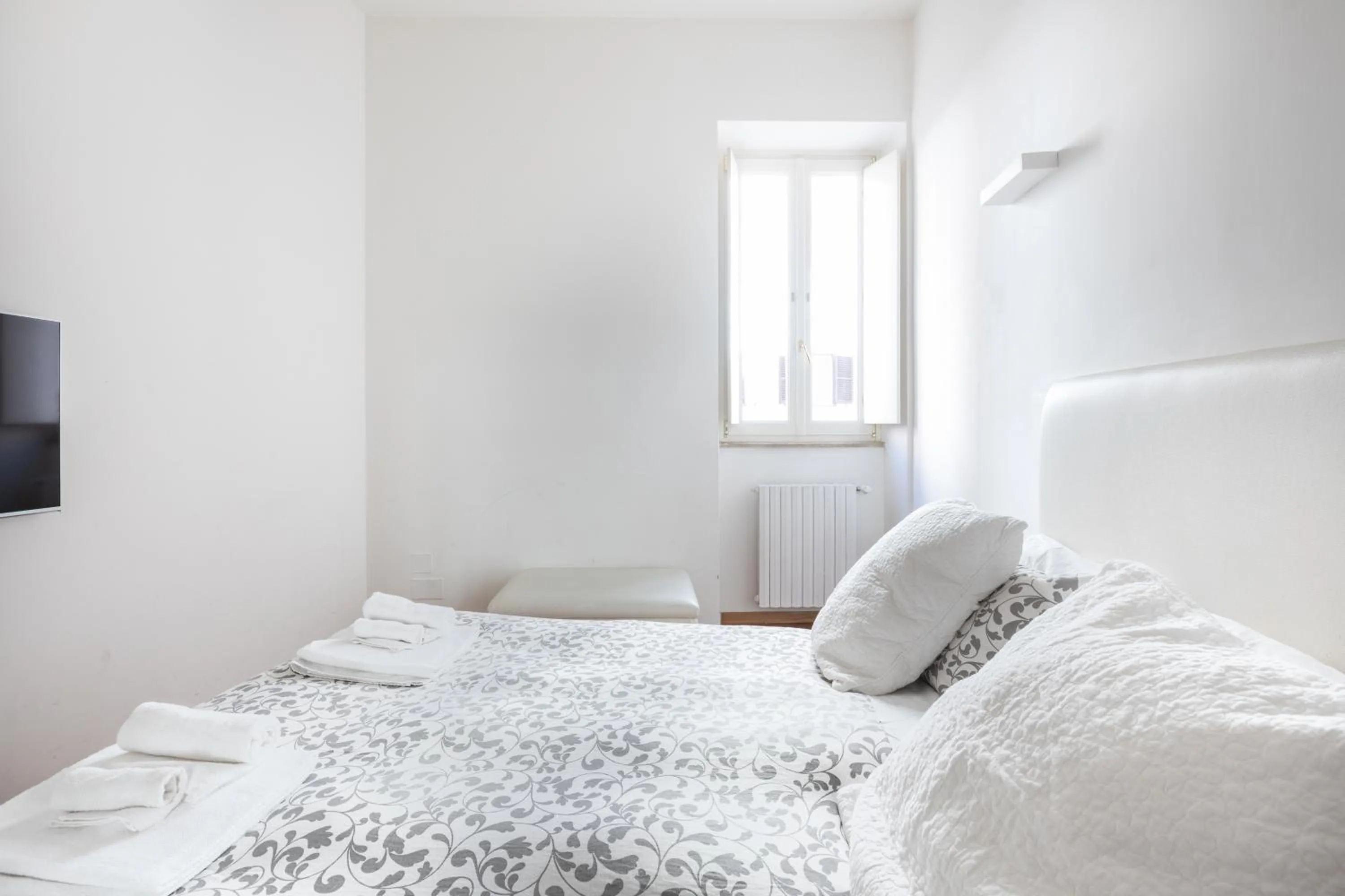 Bedroom, Bed in Stay In Rome