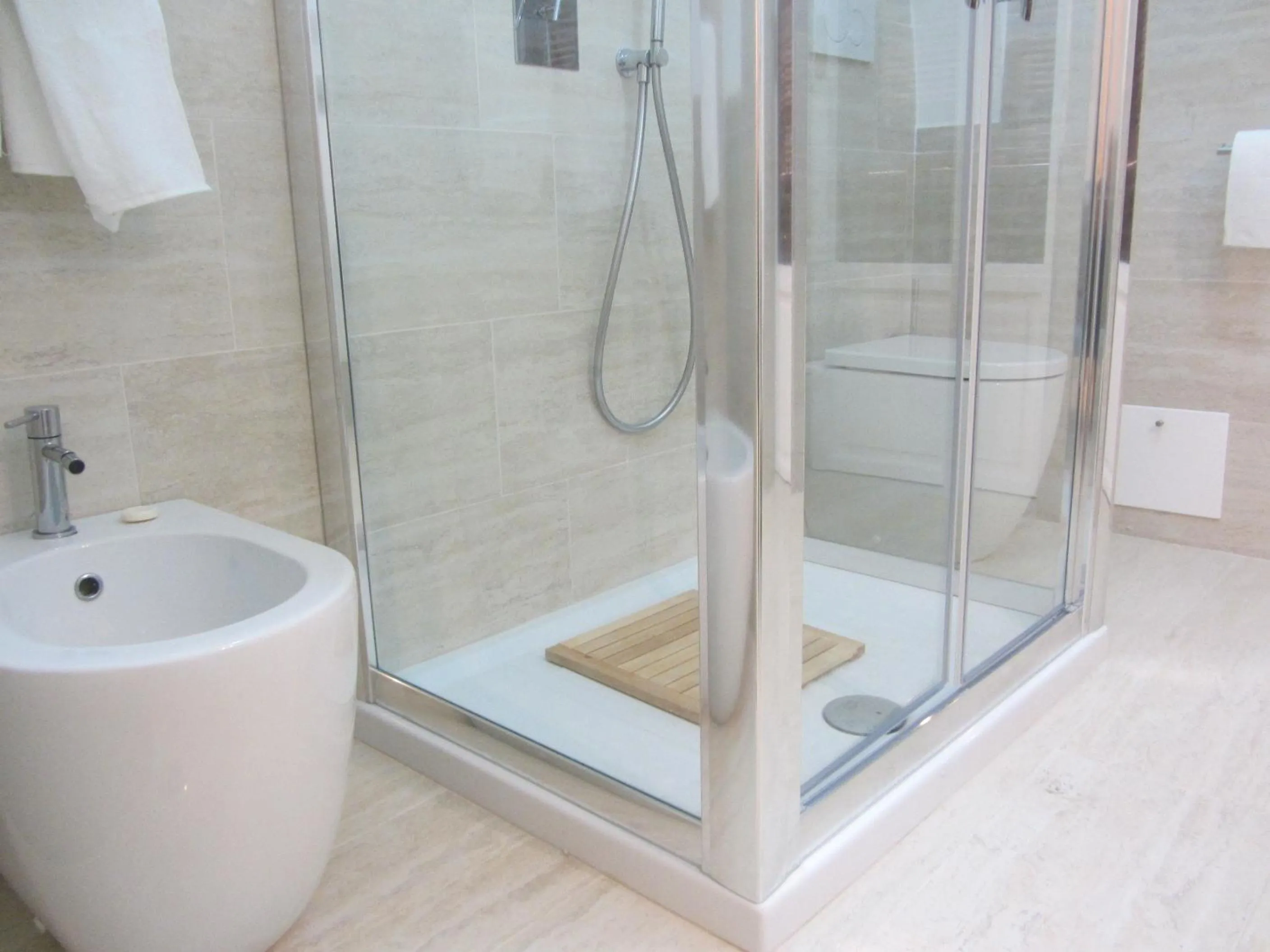 Shower in Stay In Rome