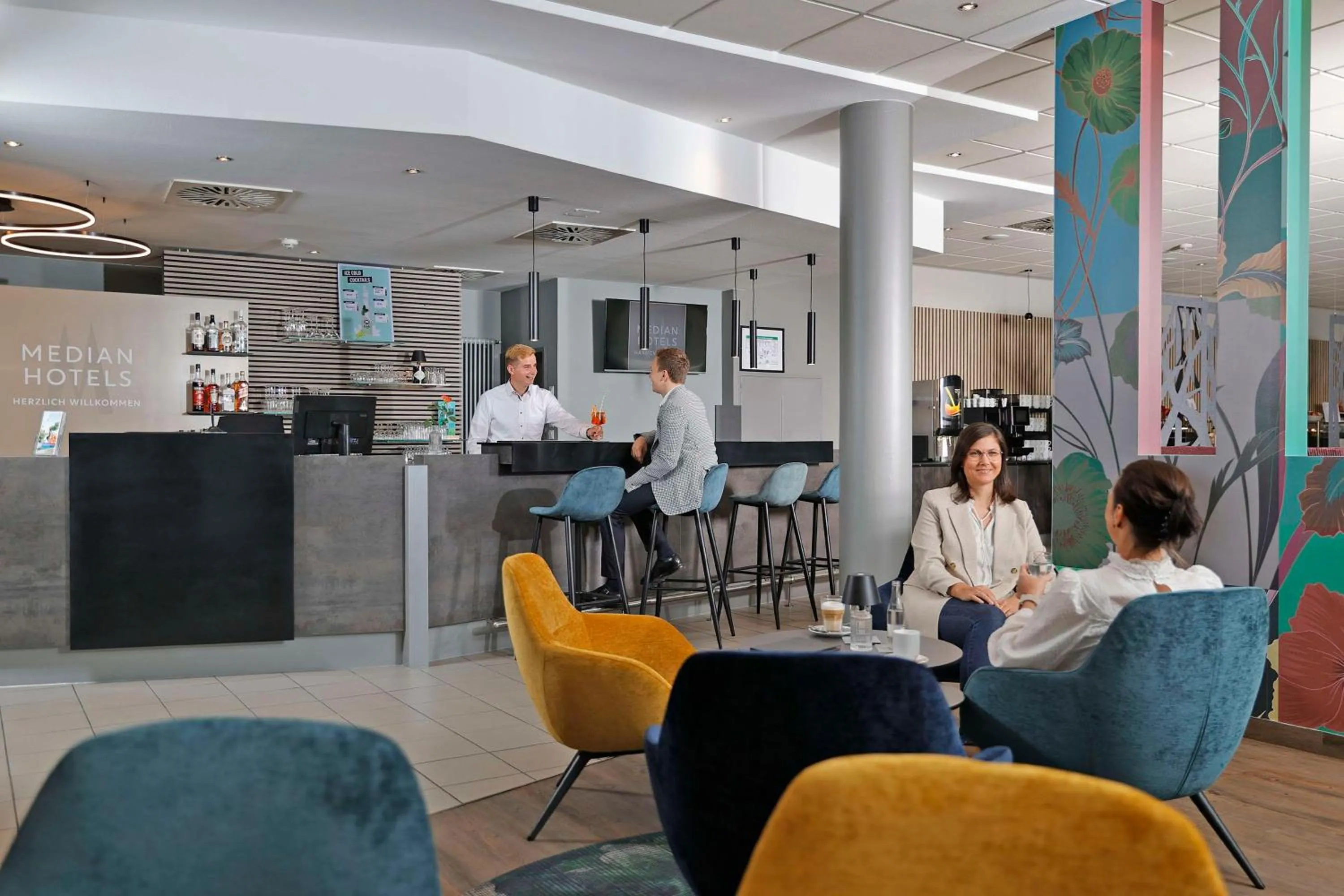 Lobby or reception in Median Hotel Hannover Messe