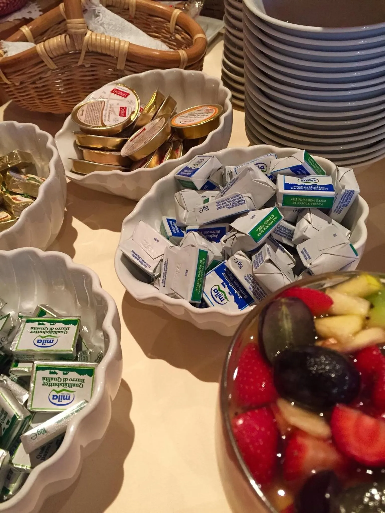 Breakfast in Hotel Garni Schneider