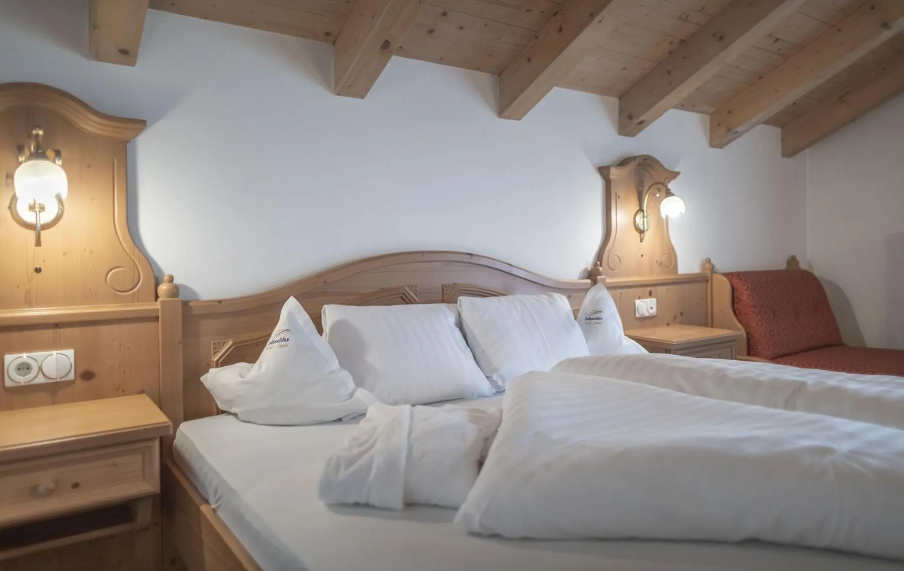 Bed in Hotel Garni Schneider