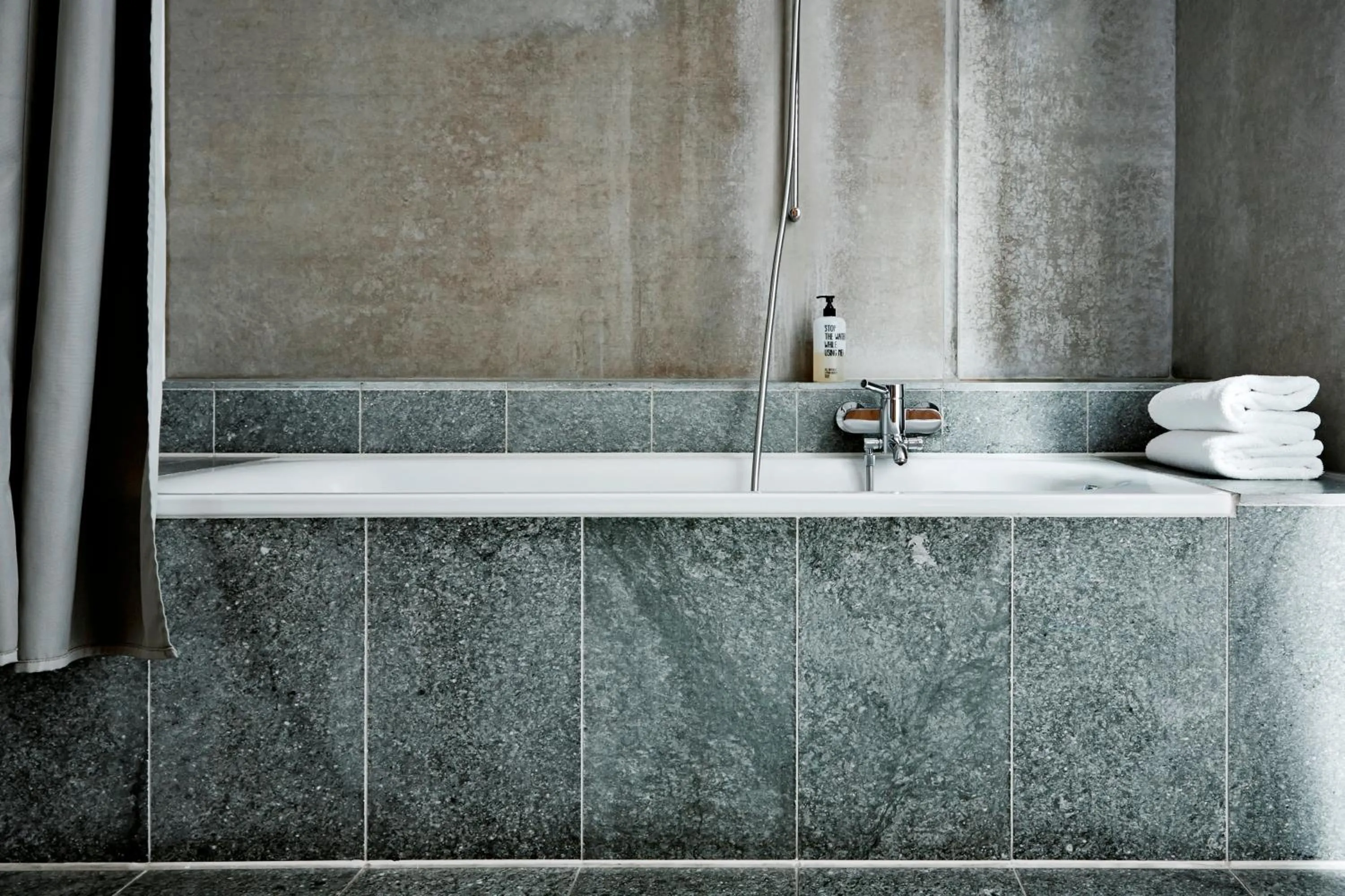 Bathroom in Wedina Serviced Apartments