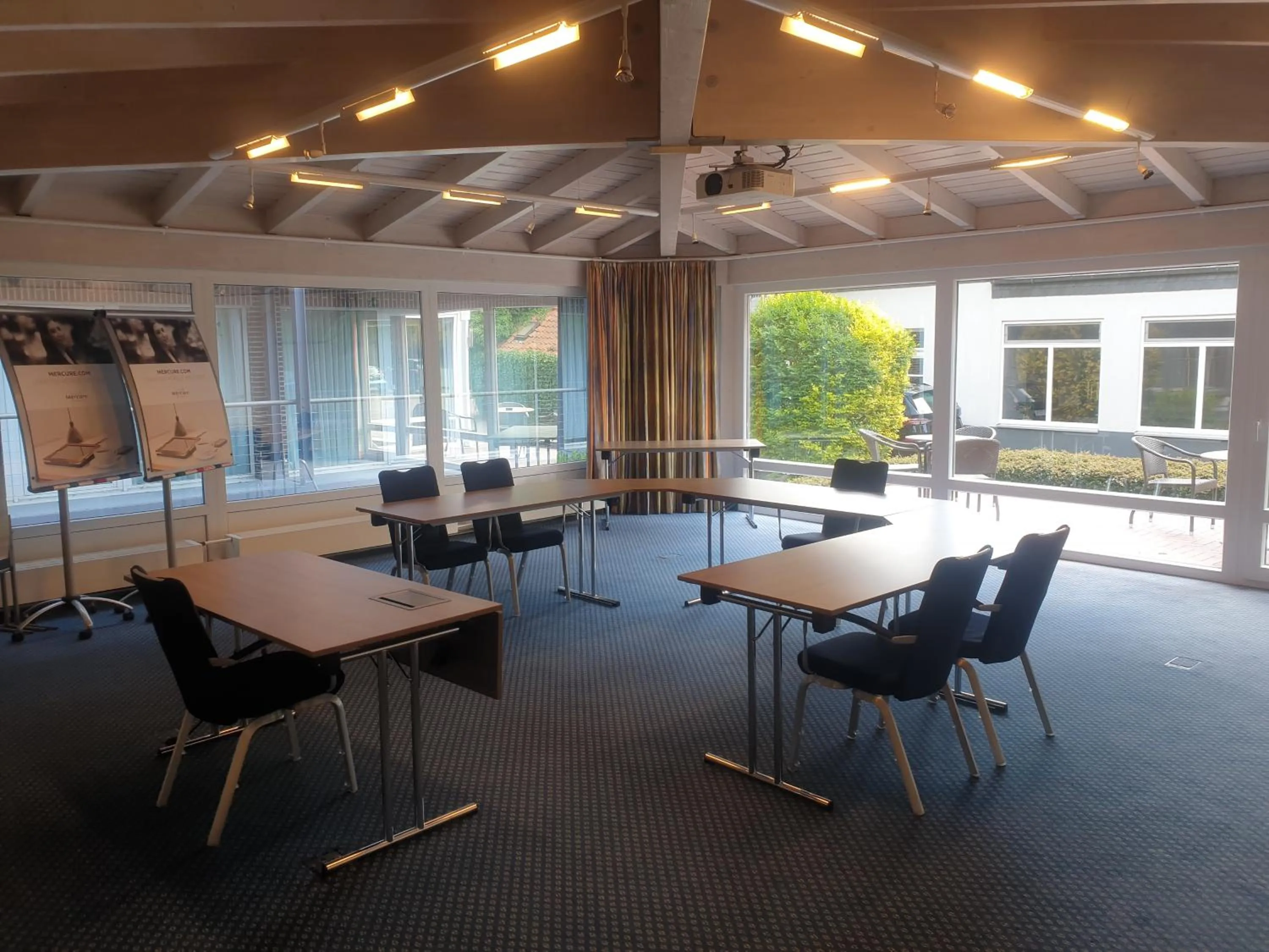 Meeting/conference room in Mercure Hotel am Entenfang Hannover