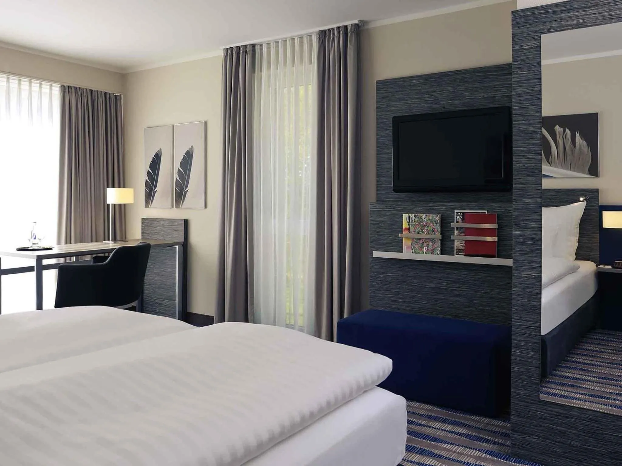 Bedroom, Bed in Mercure Hotel am Entenfang Hannover