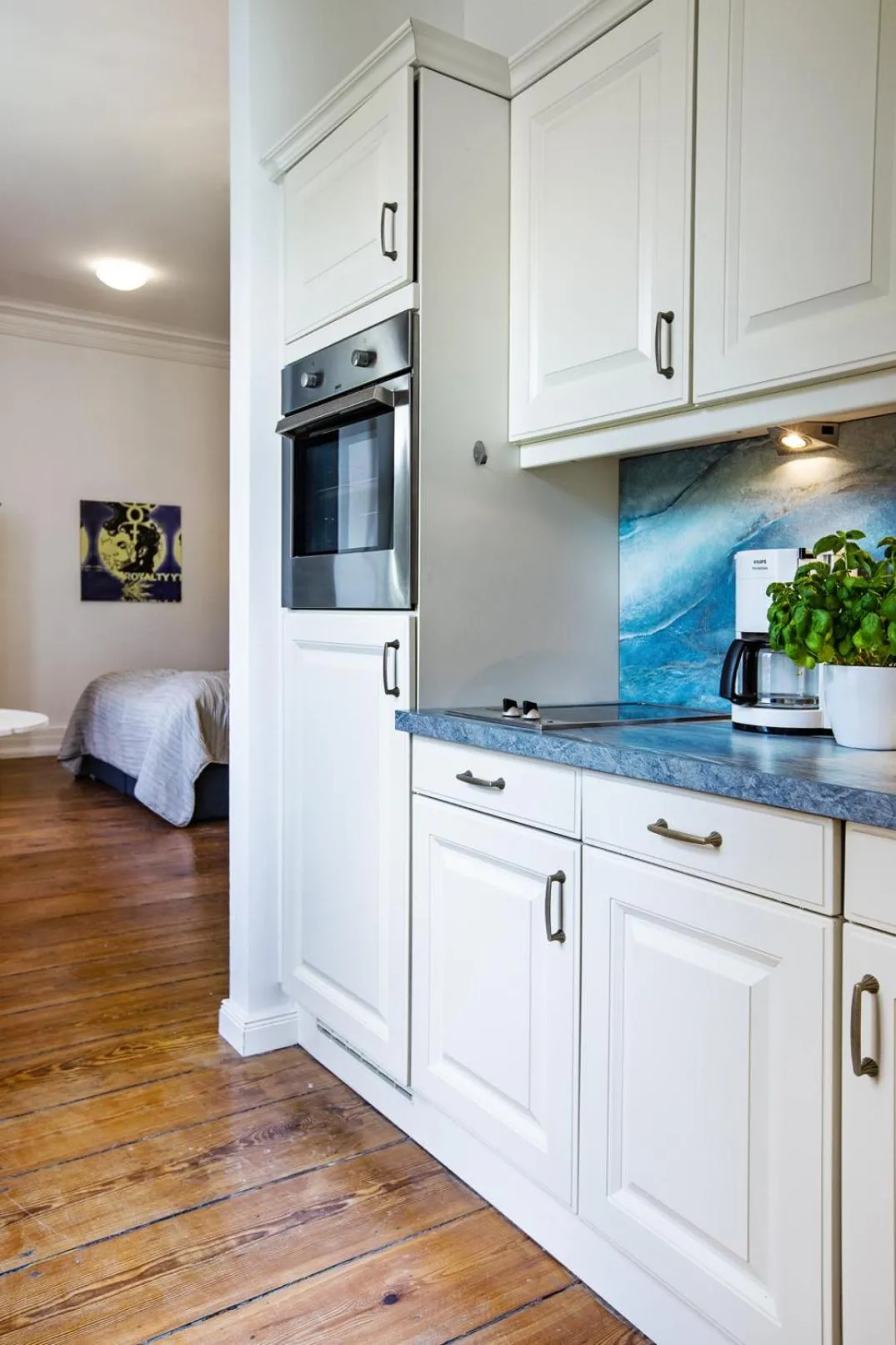 Kitchen or kitchenette in Schloss Harkensee