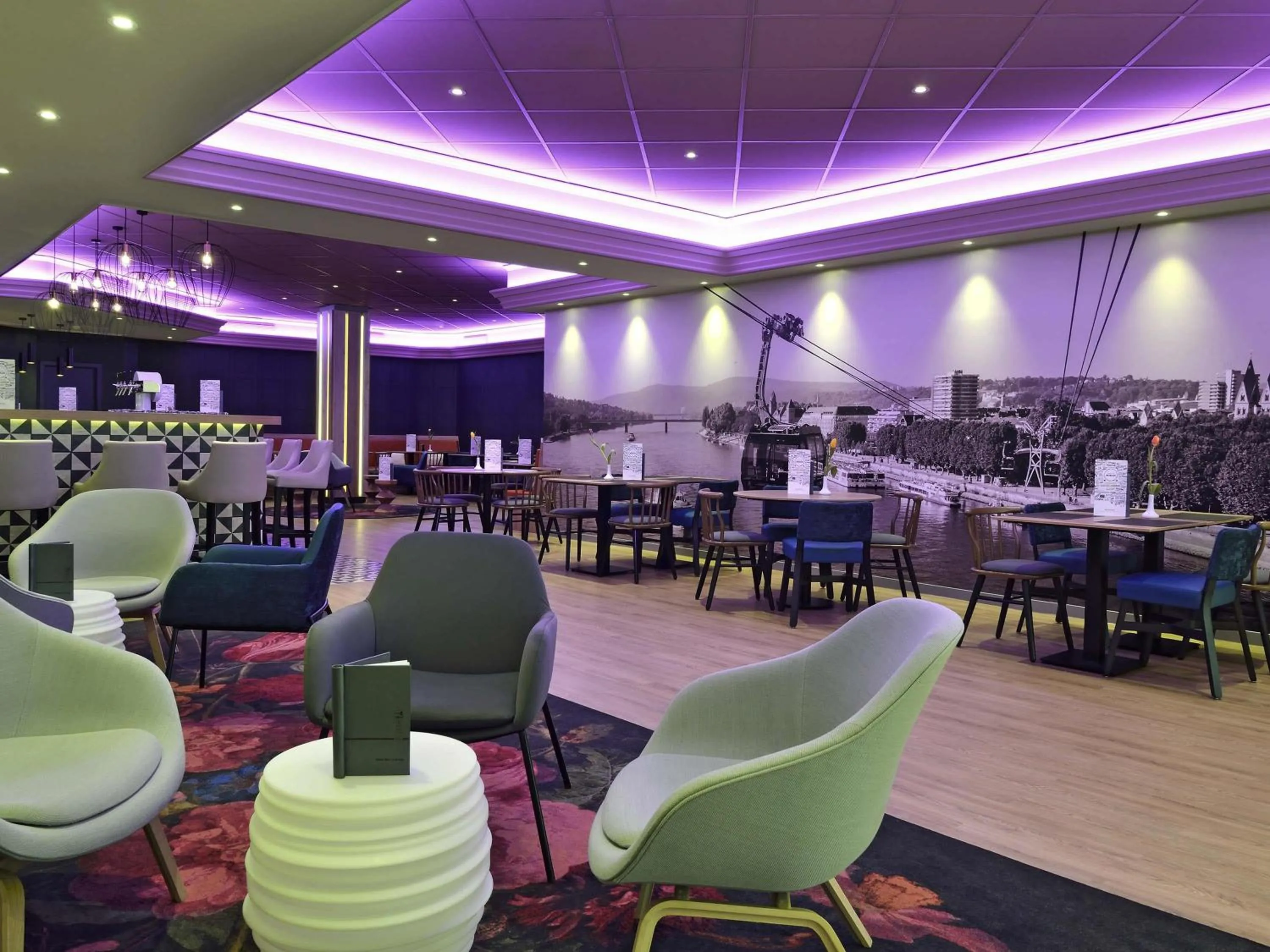 Lounge or bar in Mercure Hotel Koblenz