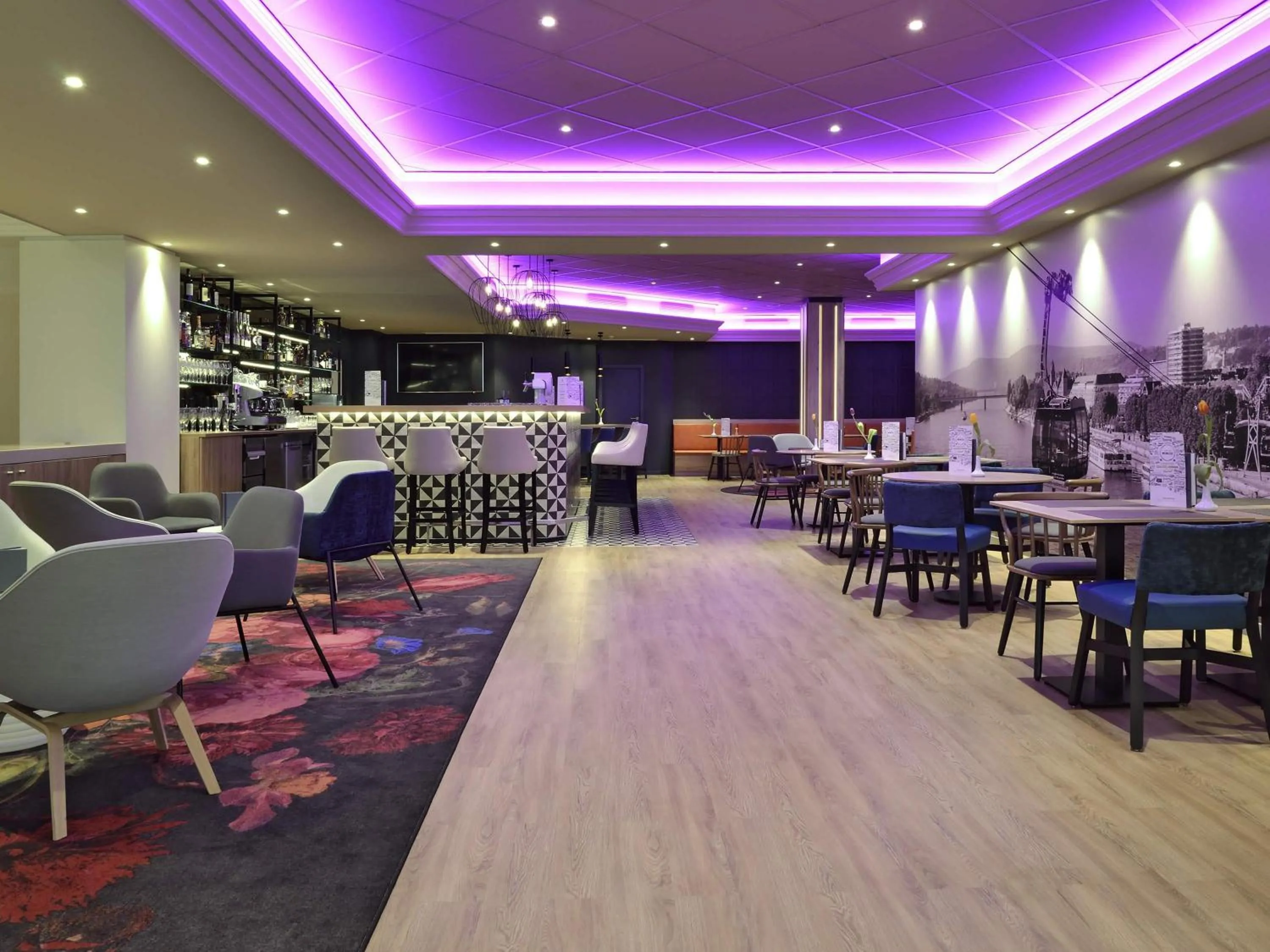 Lounge or bar in Mercure Hotel Koblenz