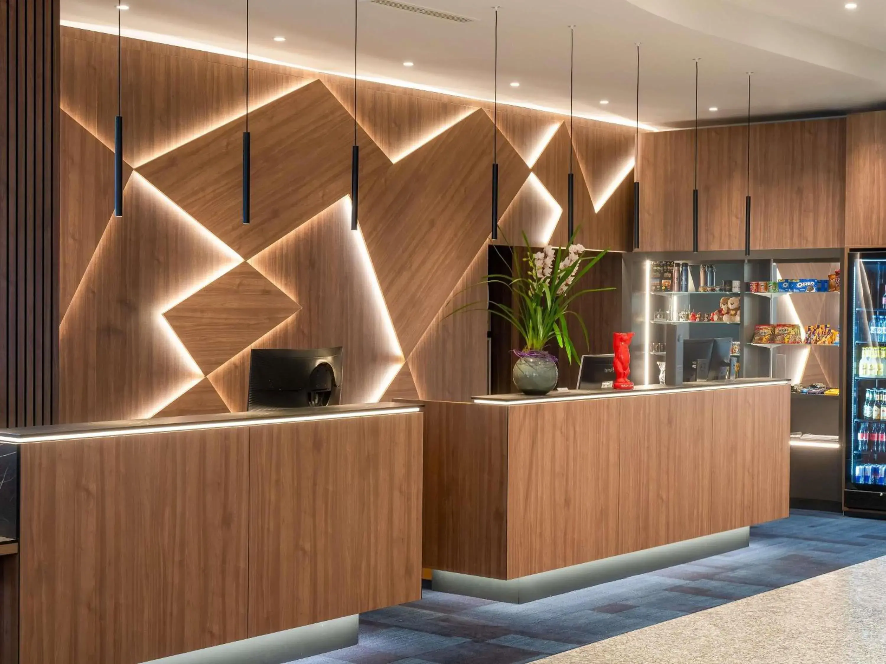 Property building in Mercure Hotel Berlin Tempelhof Property building in Mercure Hotel Berlin Tempelhof