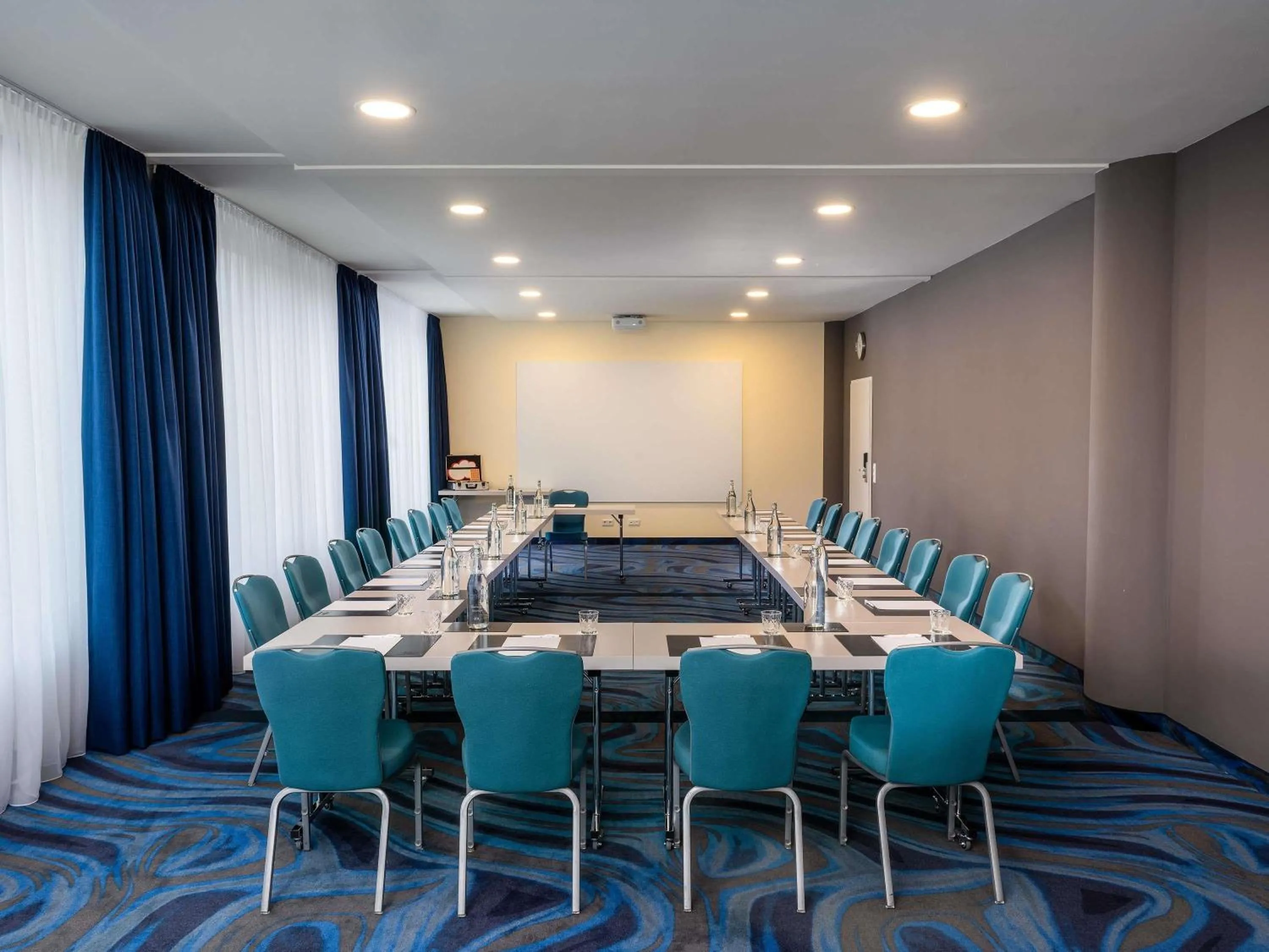 Meeting/conference room in Mercure Hotel Berlin Tempelhof