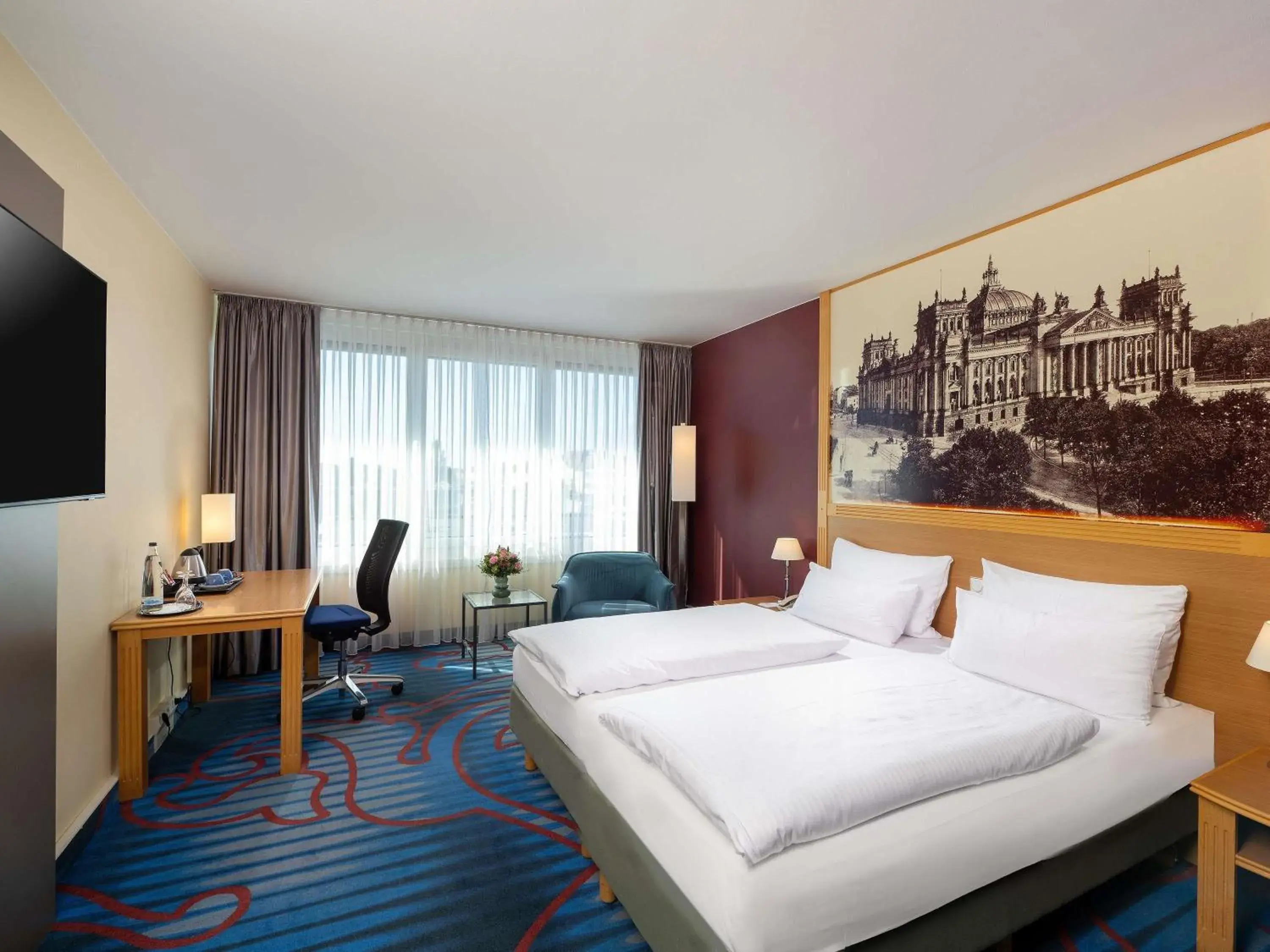 Bedroom, Bed in Mercure Hotel Berlin Tempelhof Bedroom, Bed in Mercure Hotel Berlin Tempelhof