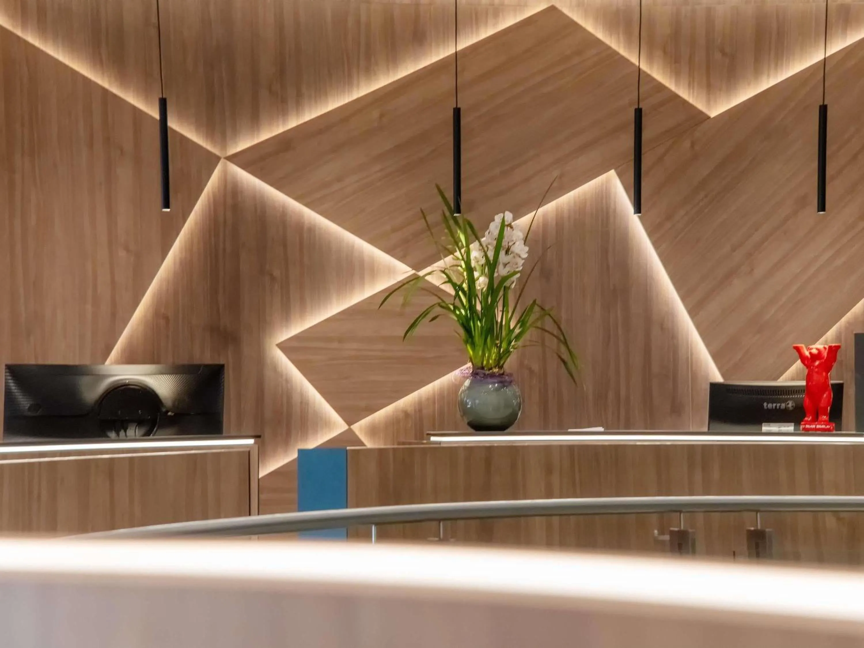 Property building in Mercure Hotel Berlin Tempelhof