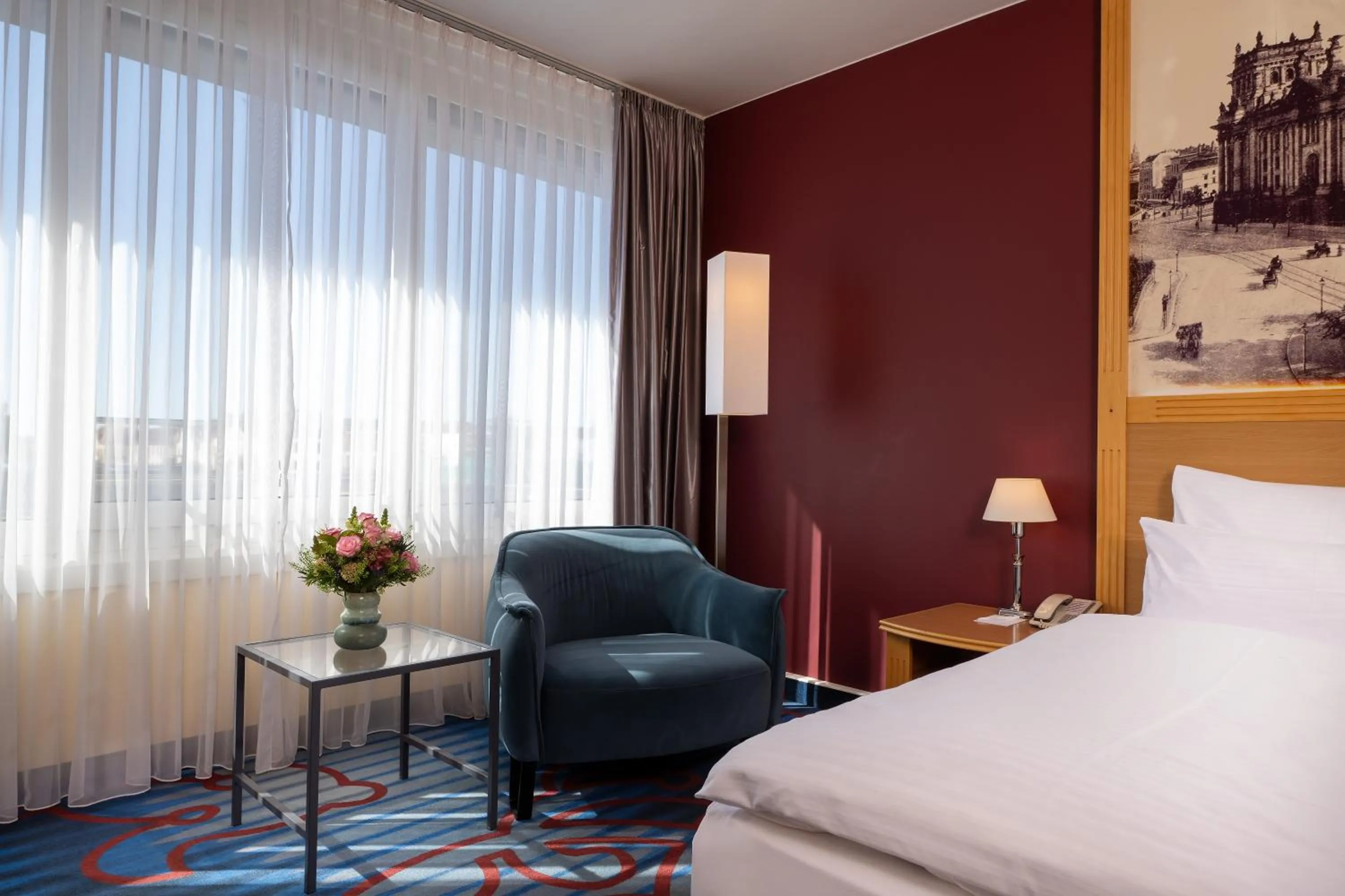 Photo of the whole room, Bed in Mercure Hotel Berlin Tempelhof