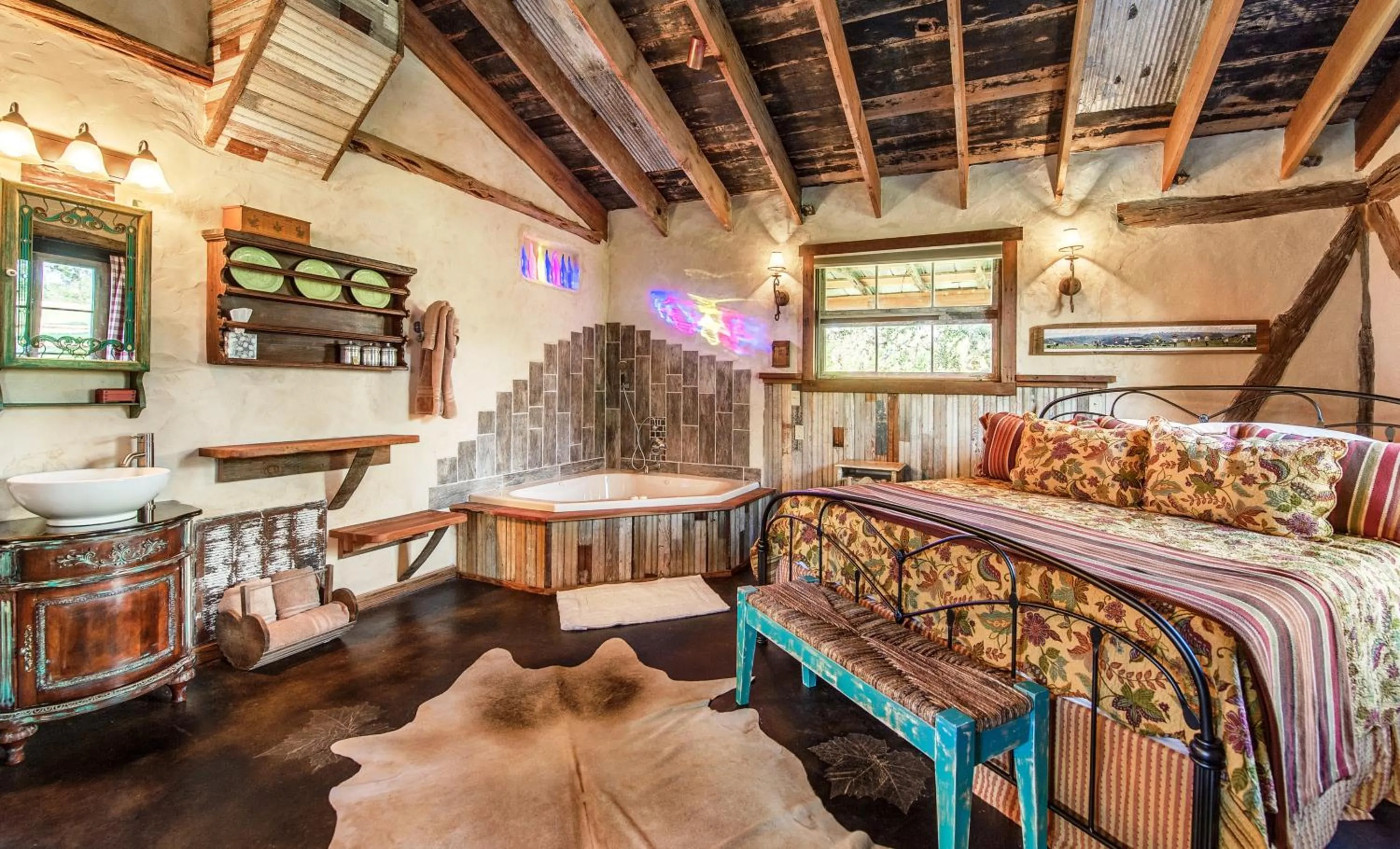 Bathroom, Bed in Barons CreekSide Resort