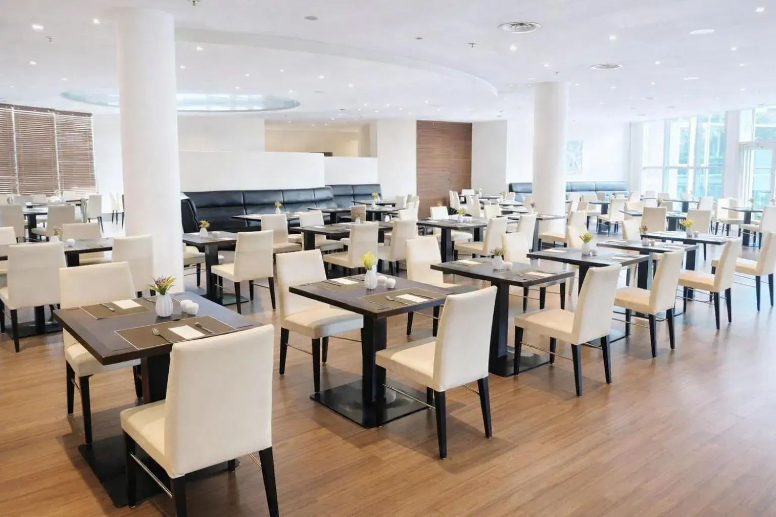 Restaurant/places to eat in Hotel Dresden Neustadt Restaurant/places to eat in Hotel Dresden Neustadt