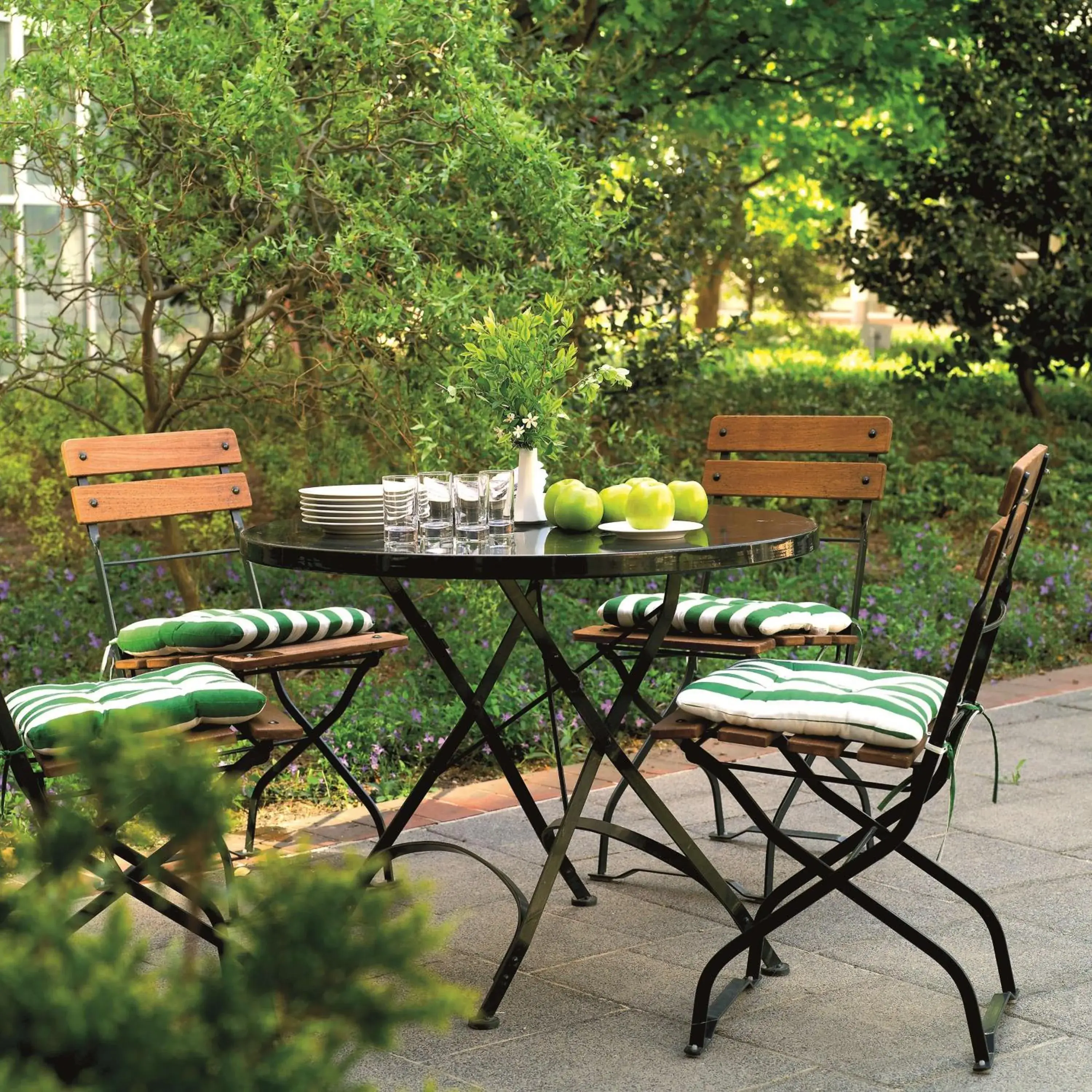 Property building in NH Dresden Neustadt Property building in NH Dresden Neustadt