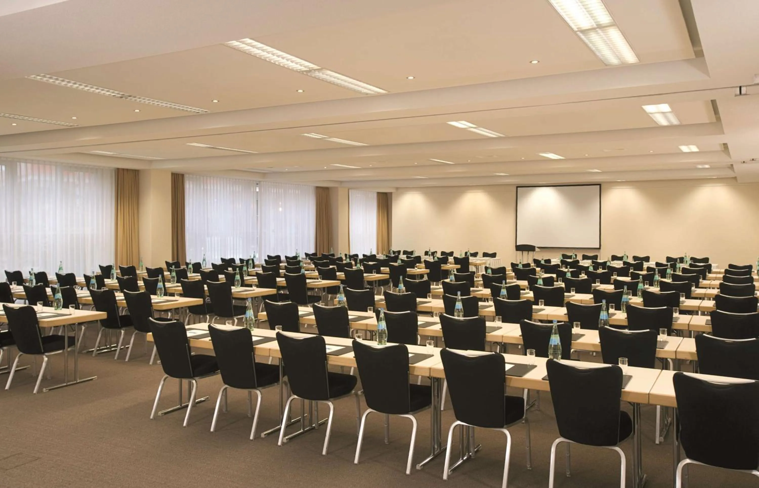 Meeting/conference room in NH Dresden Neustadt