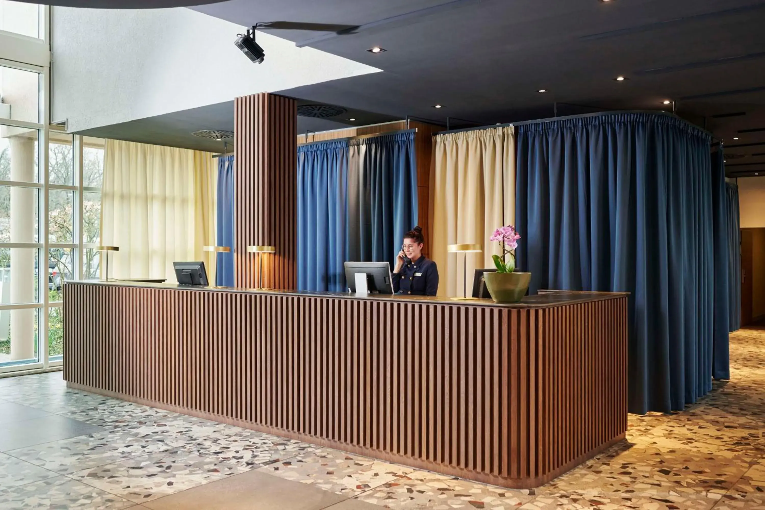 Lobby or reception in NH Frankfurt Airport Lobby or reception in NH Frankfurt Airport