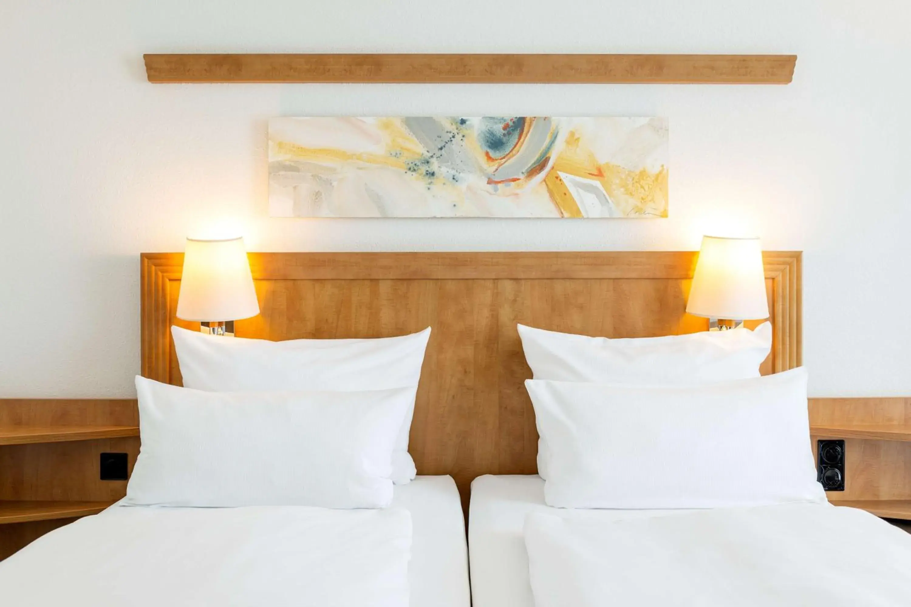 Photo of the whole room, Bed in NH Hamburg Horner Rennbahn Photo of the whole room, Bed in NH Hamburg Horner Rennbahn