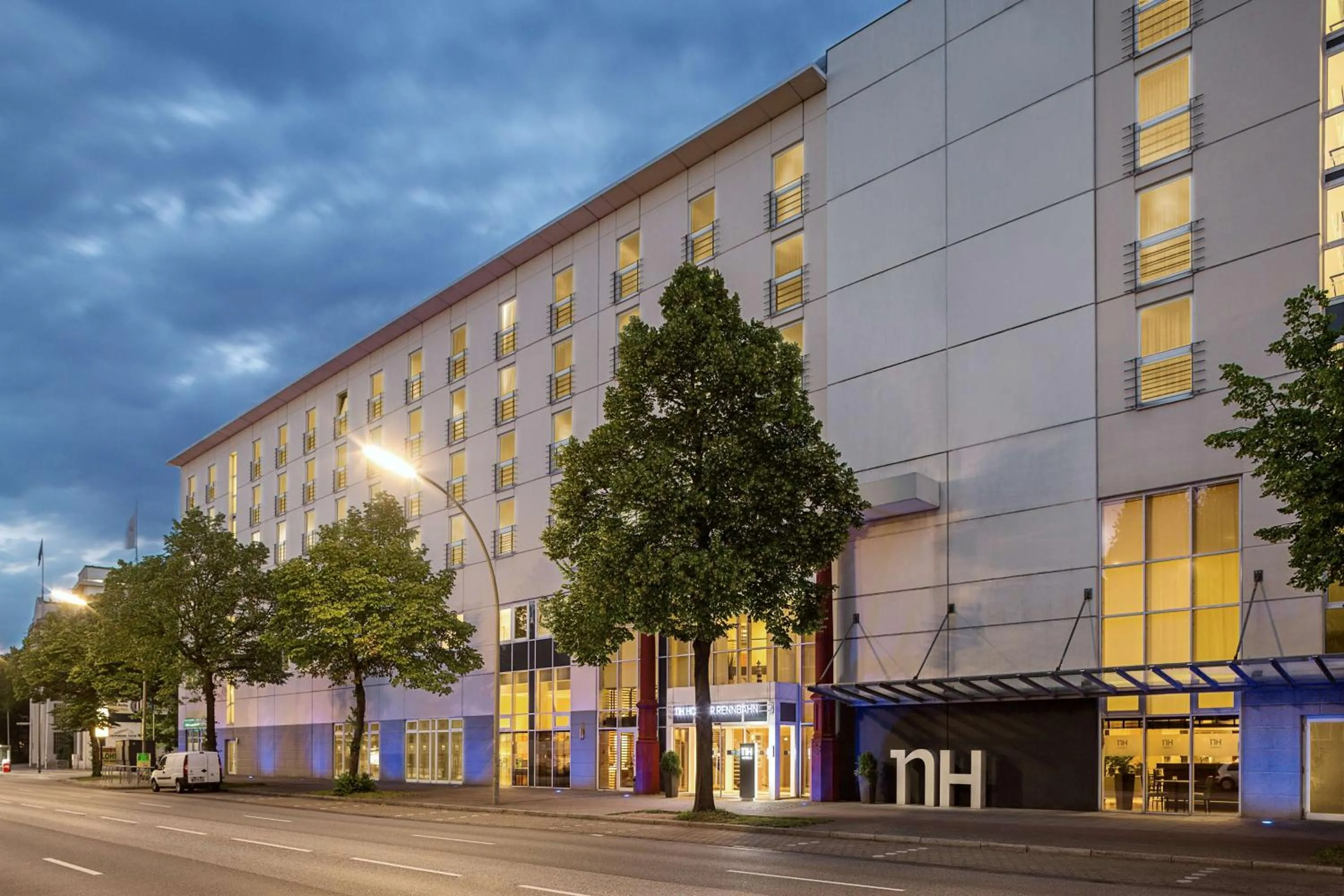 Property building in NH Hamburg Horner Rennbahn