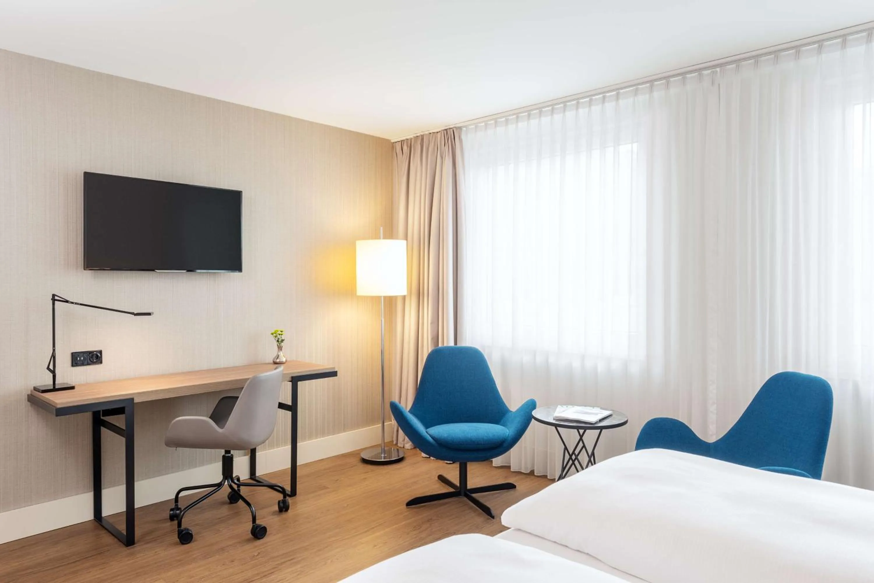 View (from property/room), Bed in NH Köln Altstadt