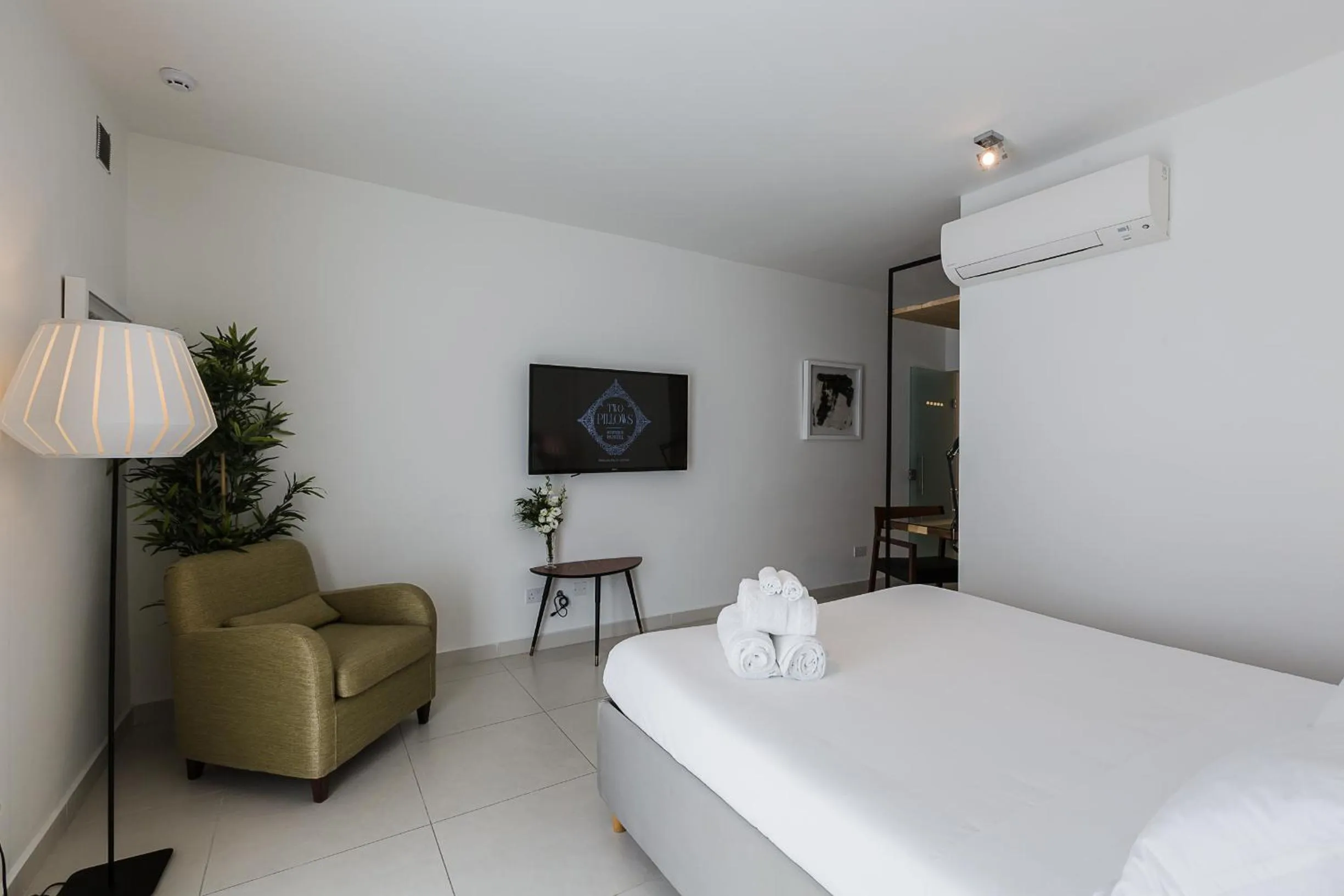 Bed in Two Pillows Boutique Hostel