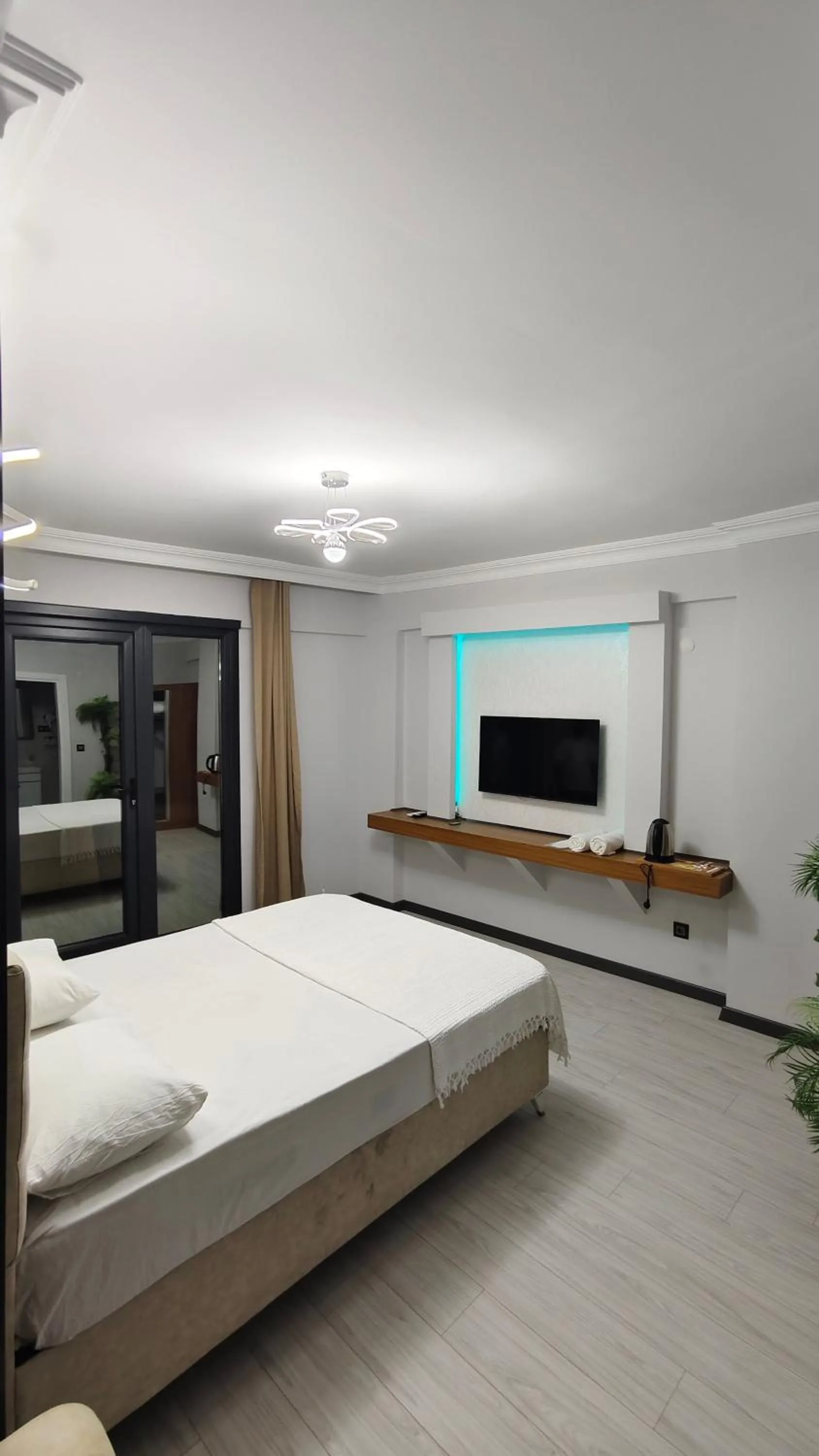 Bed in KILIÇ MOTEL