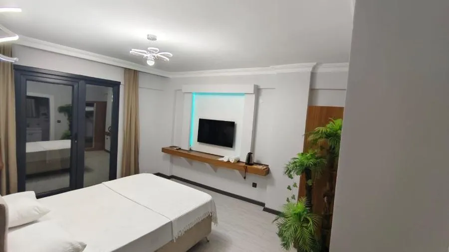 TV and multimedia, Bed in KILIÇ MOTEL