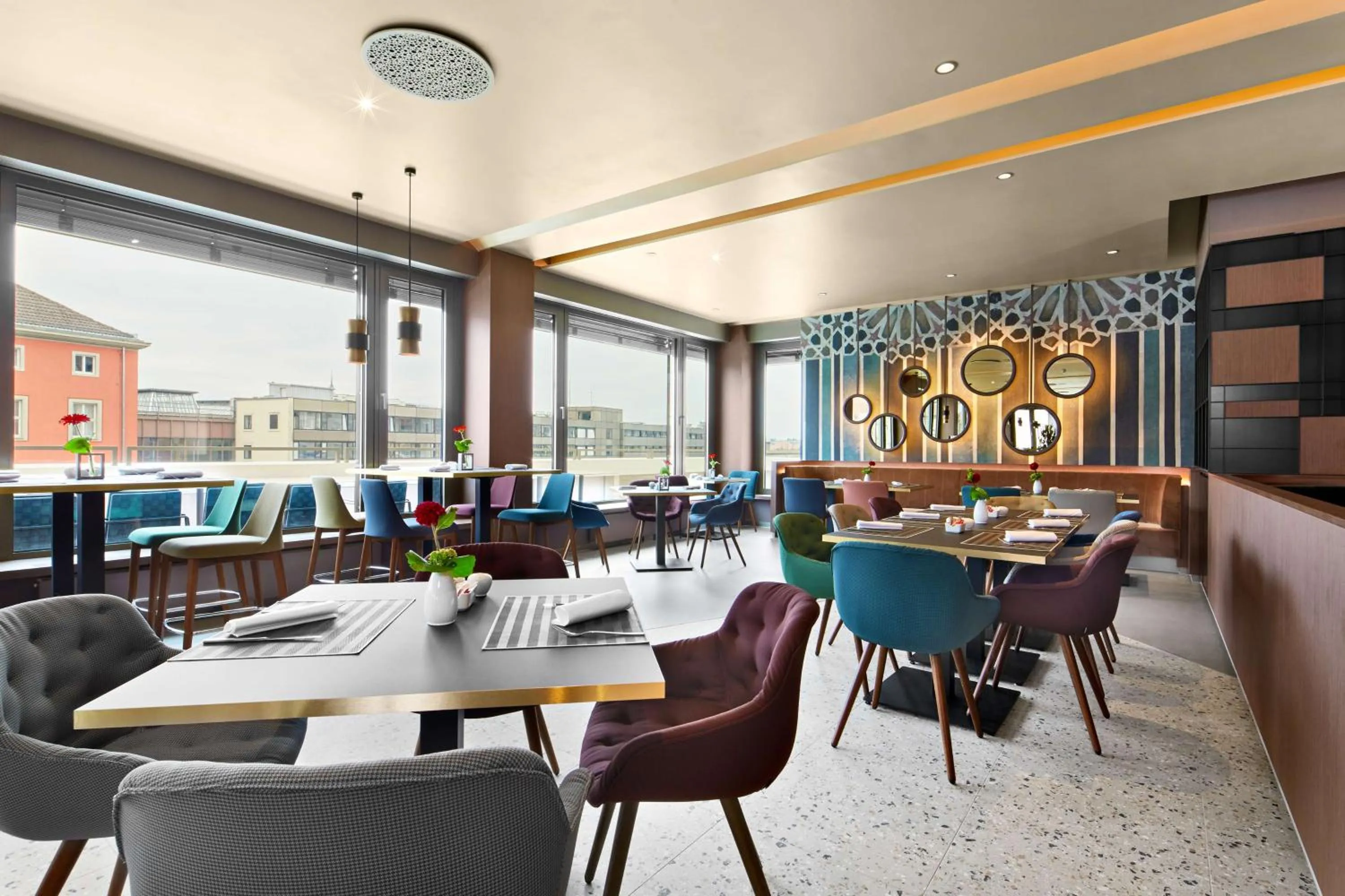 Lounge or bar in NH Collection München Bavaria