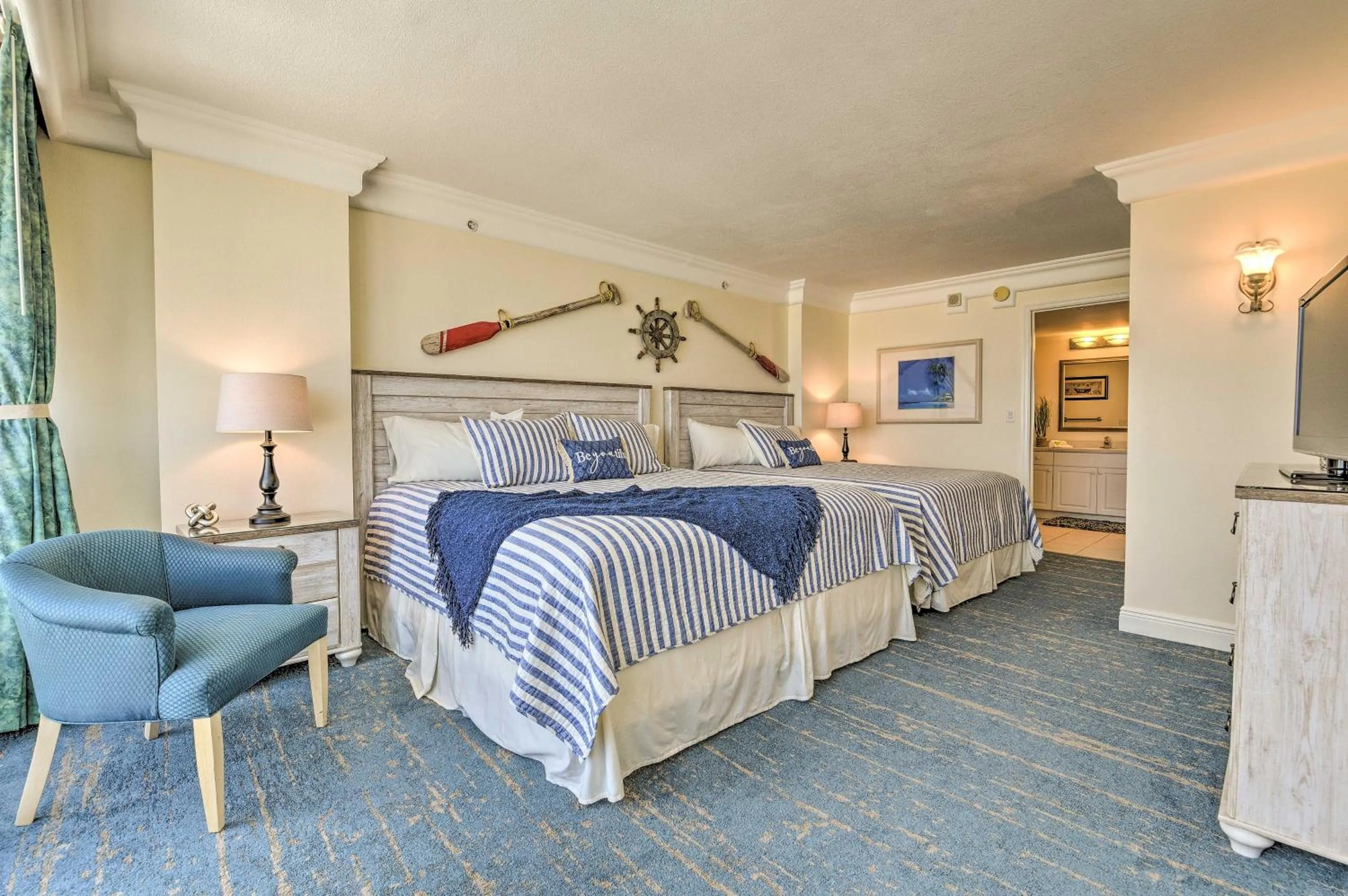 Bed in Daytona Beachfront Condo with Ocean View