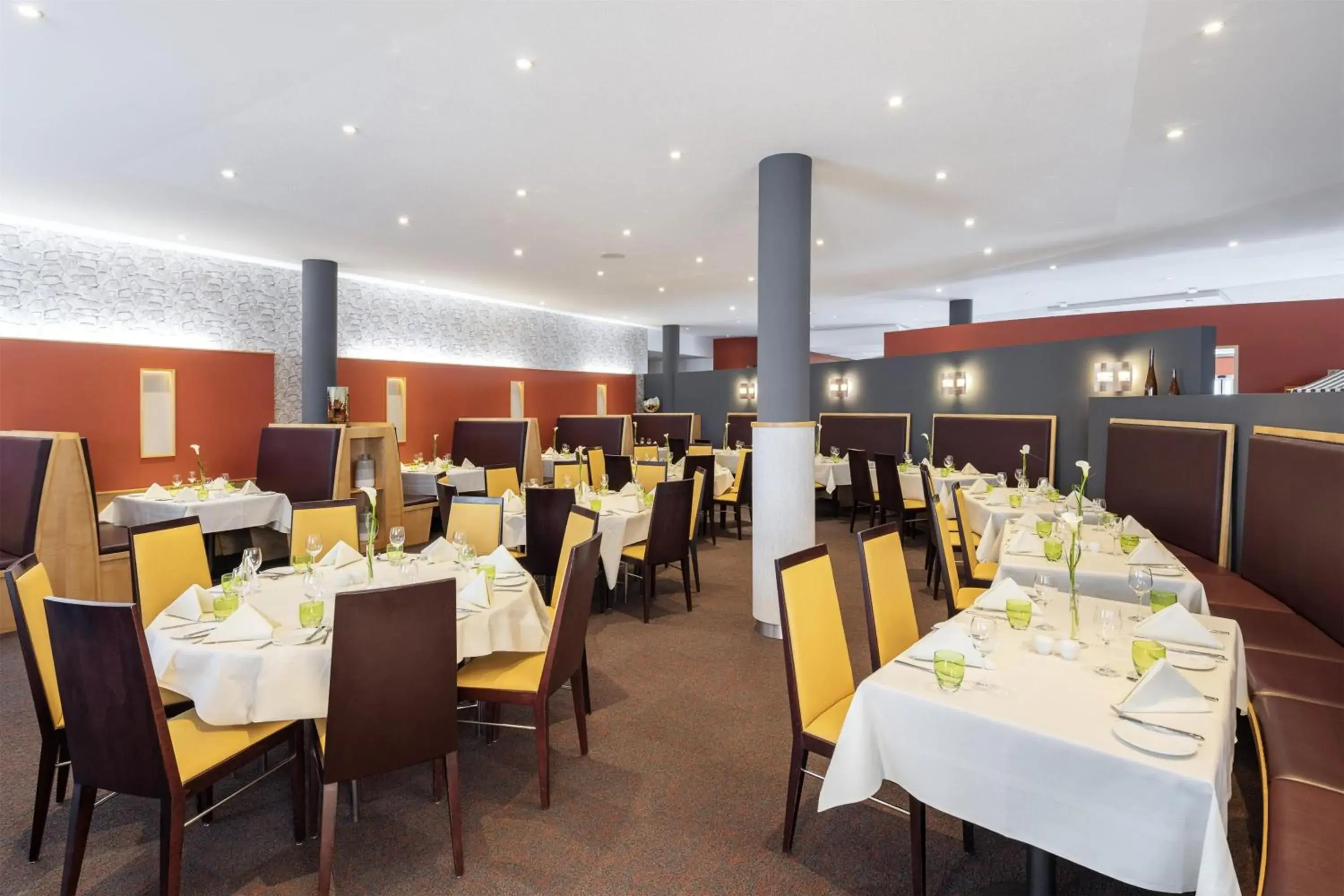 Restaurant/places to eat in NH Leipzig Messe Restaurant/places to eat in NH Leipzig Messe