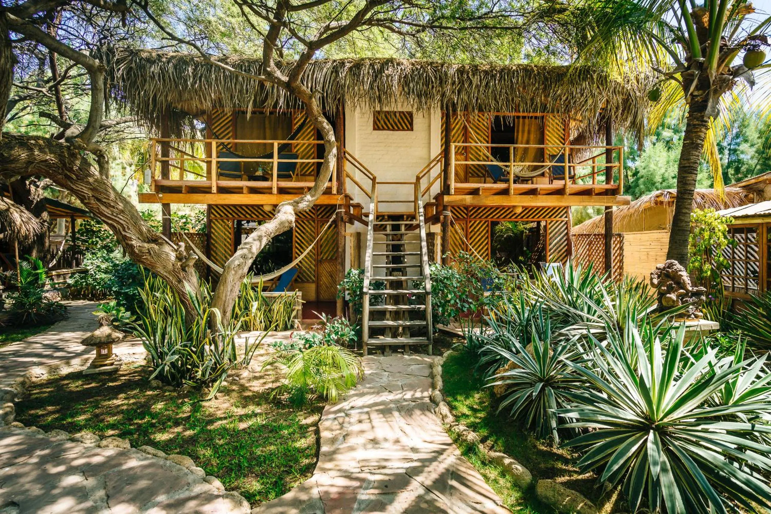 Property building in Kimbas Bungalows Mancora