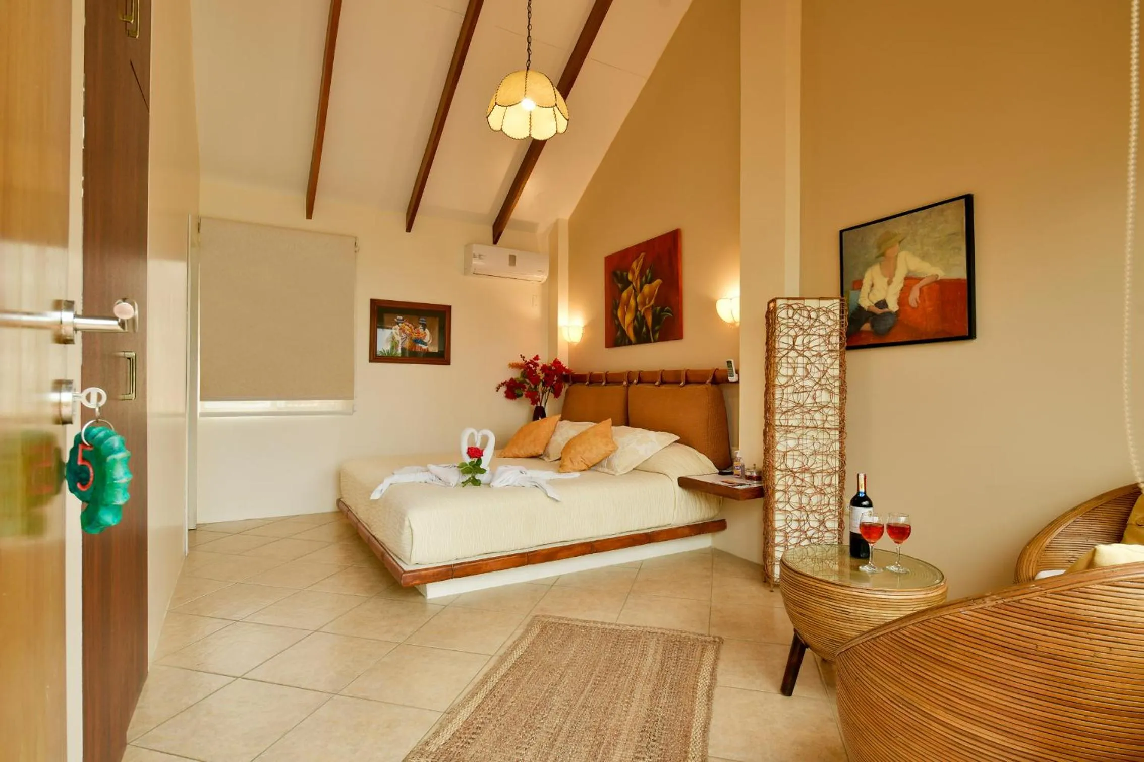 Photo of the whole room, Bed in Hotel Boutique Playa Canela Ecuador