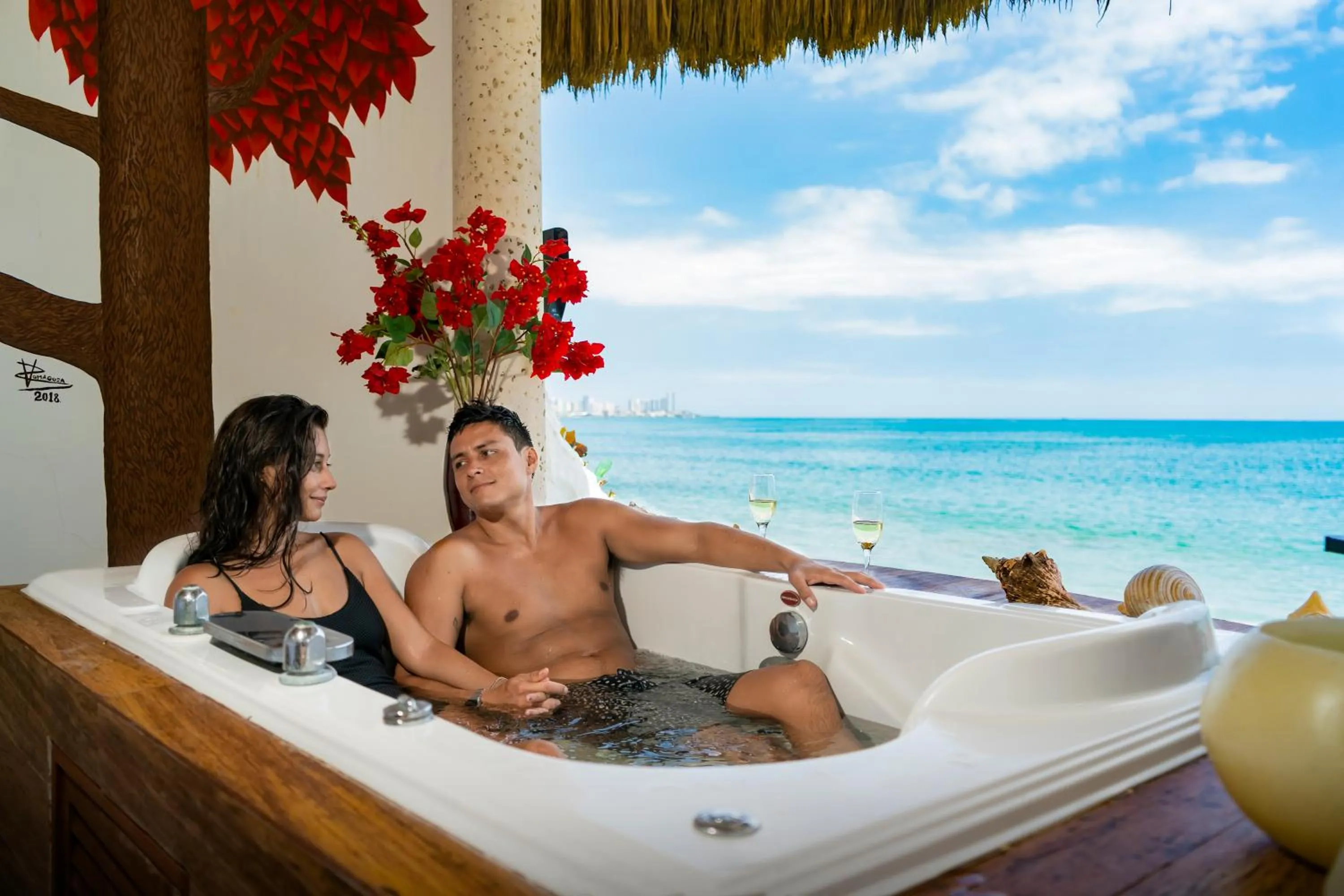 Hot Tub in Hotel Boutique Playa Canela Ecuador