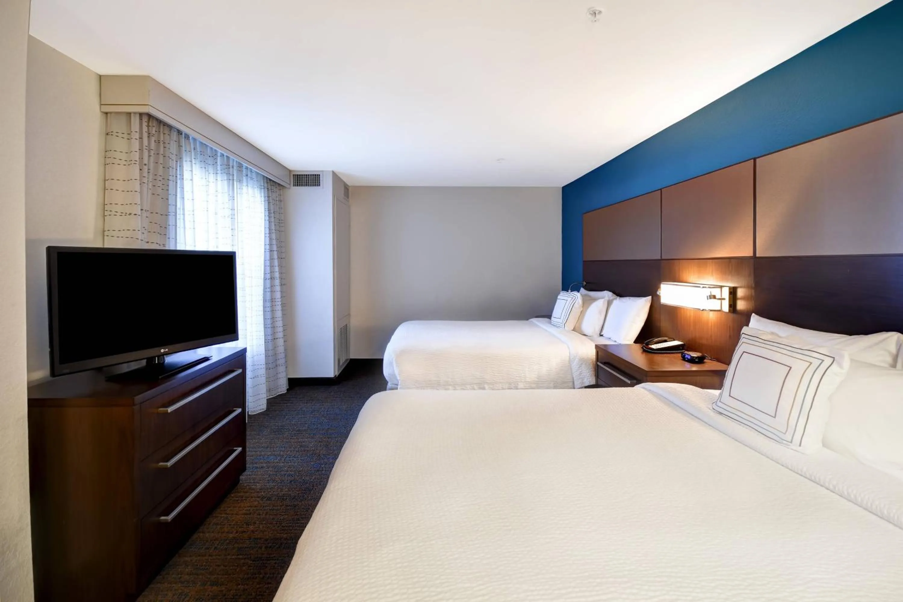 Photo of the whole room, Bed in Residence Inn by Marriott Springfield Chicopee