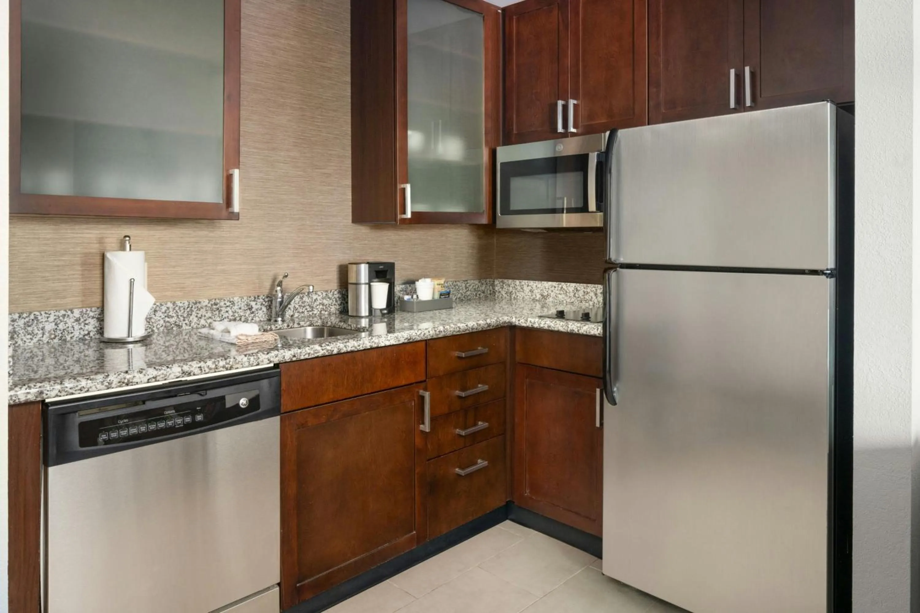 Kitchen or kitchenette in Residence Inn by Marriott Springfield Chicopee