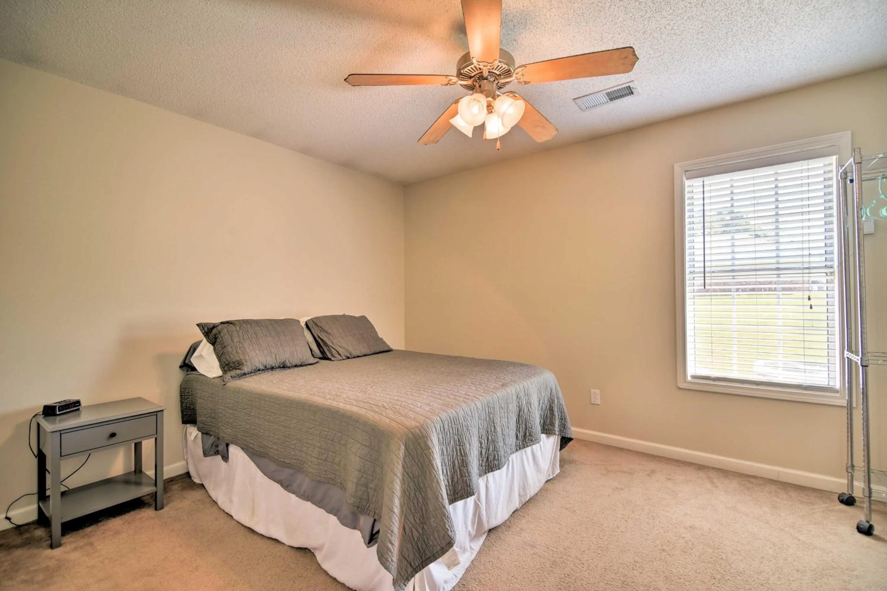 Bed in Charming Oxford Home about 1 Mi to Ole Miss Campus