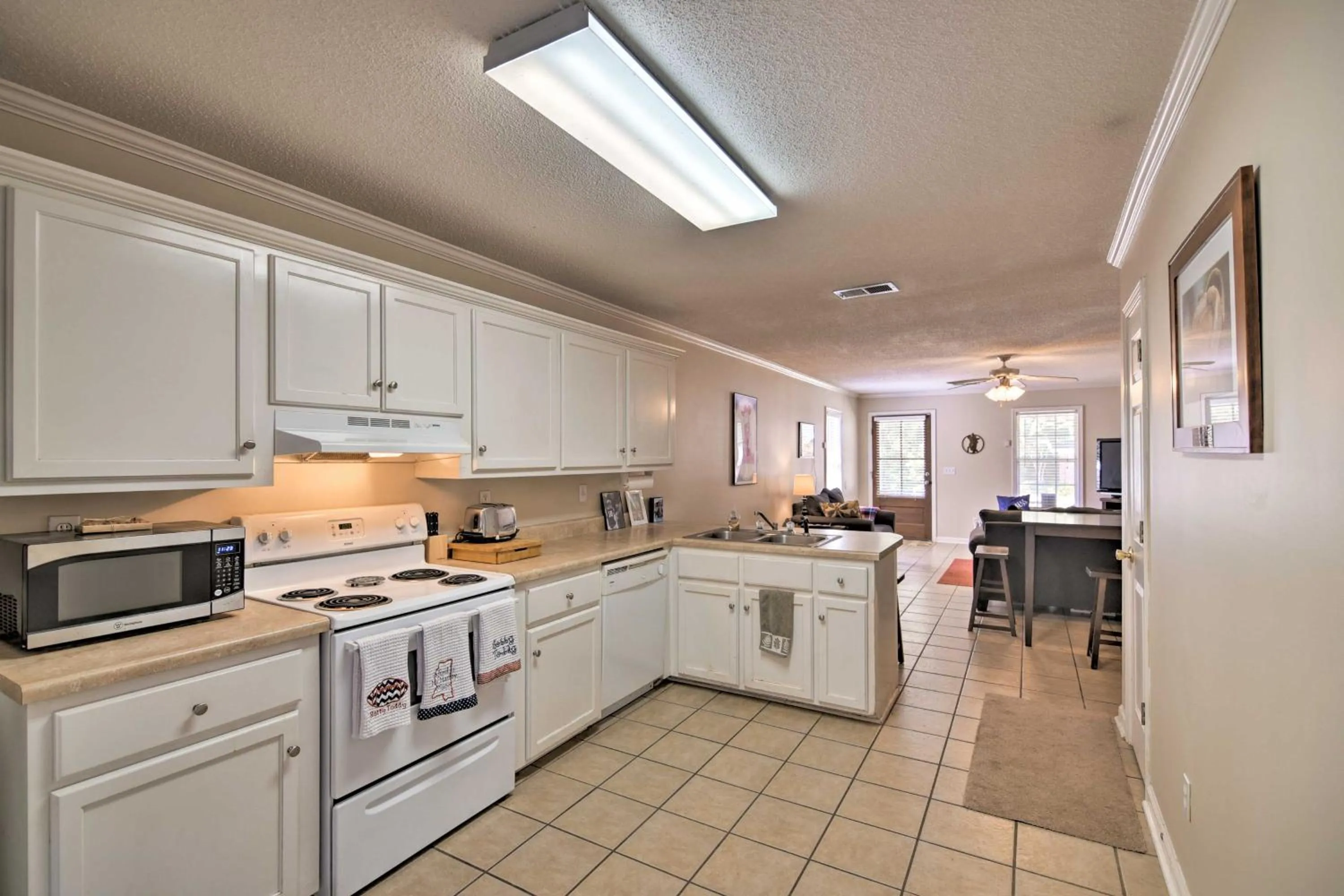 Charming Oxford Home about 1 Mi to Ole Miss Campus