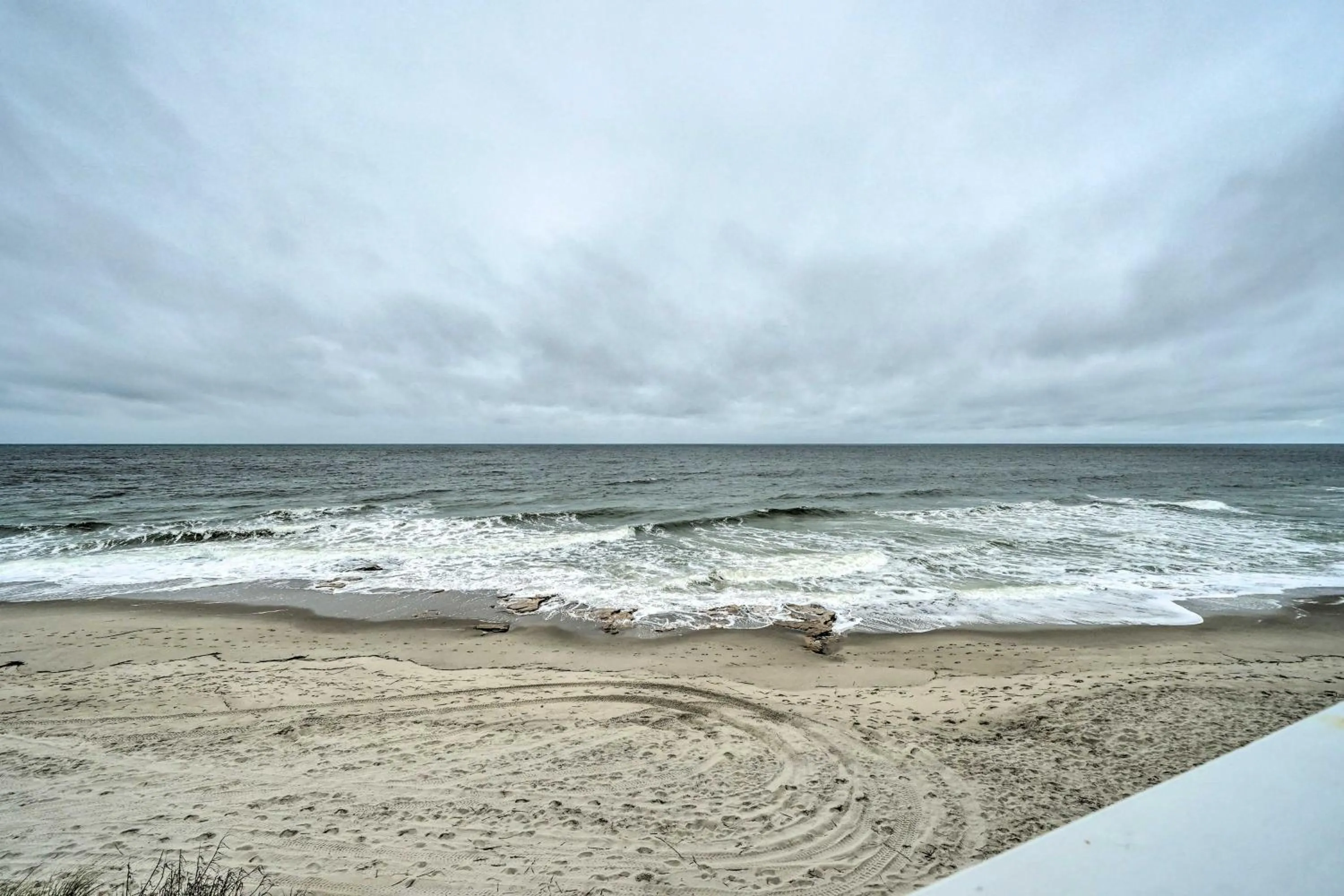 Ocean Dunes Kure Beach Condo with Balcony and Pool