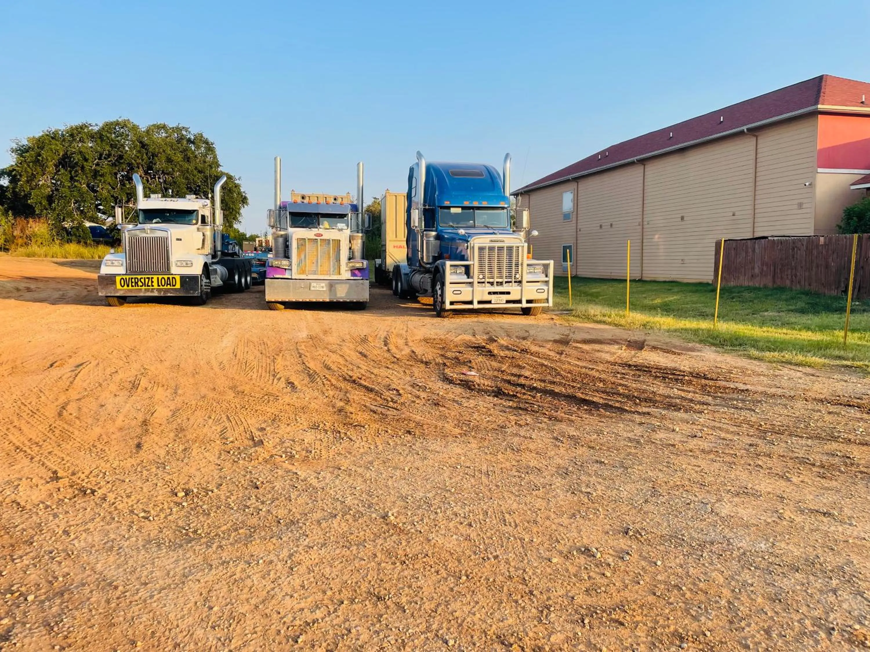 Parking in Executive Inn & Suites