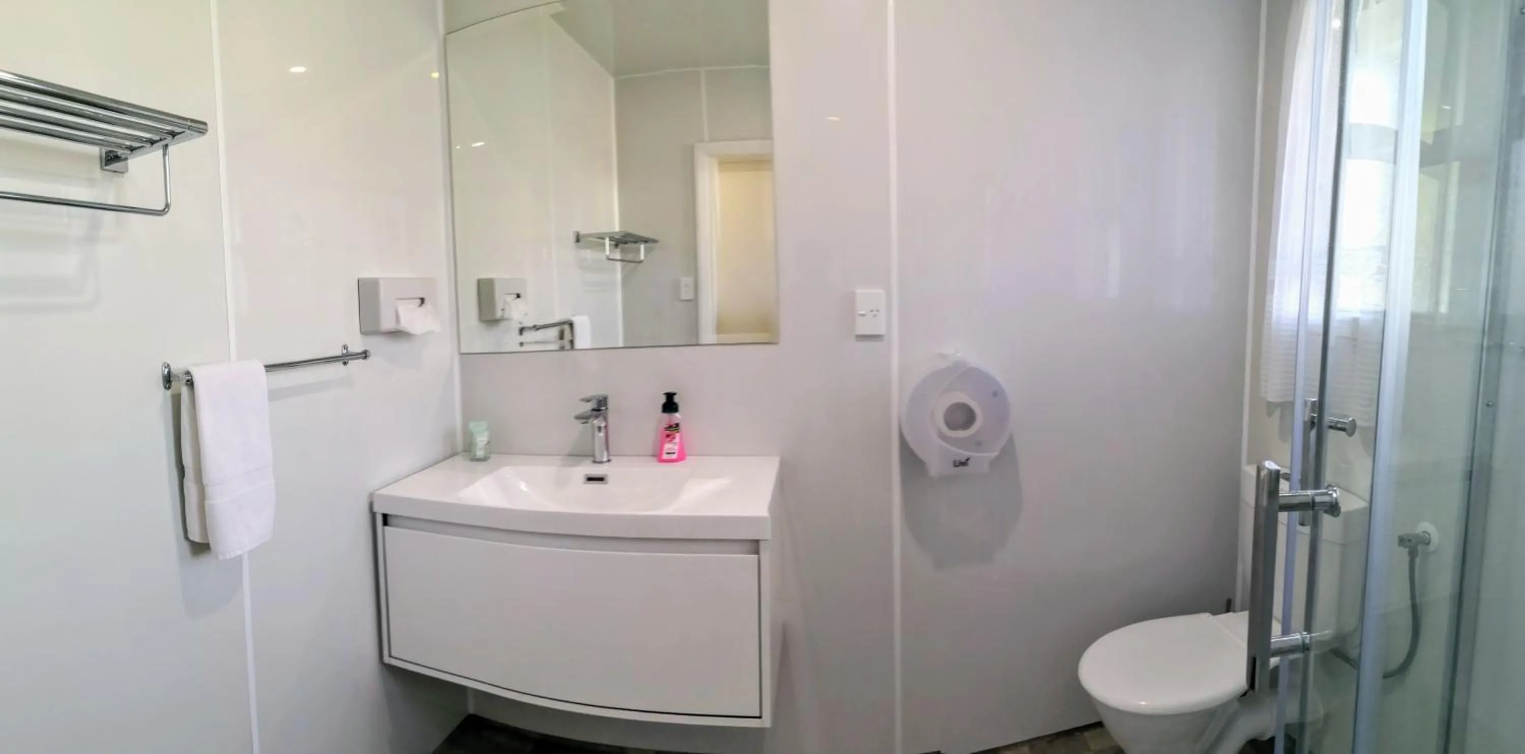 Cambrian Lodge Motel