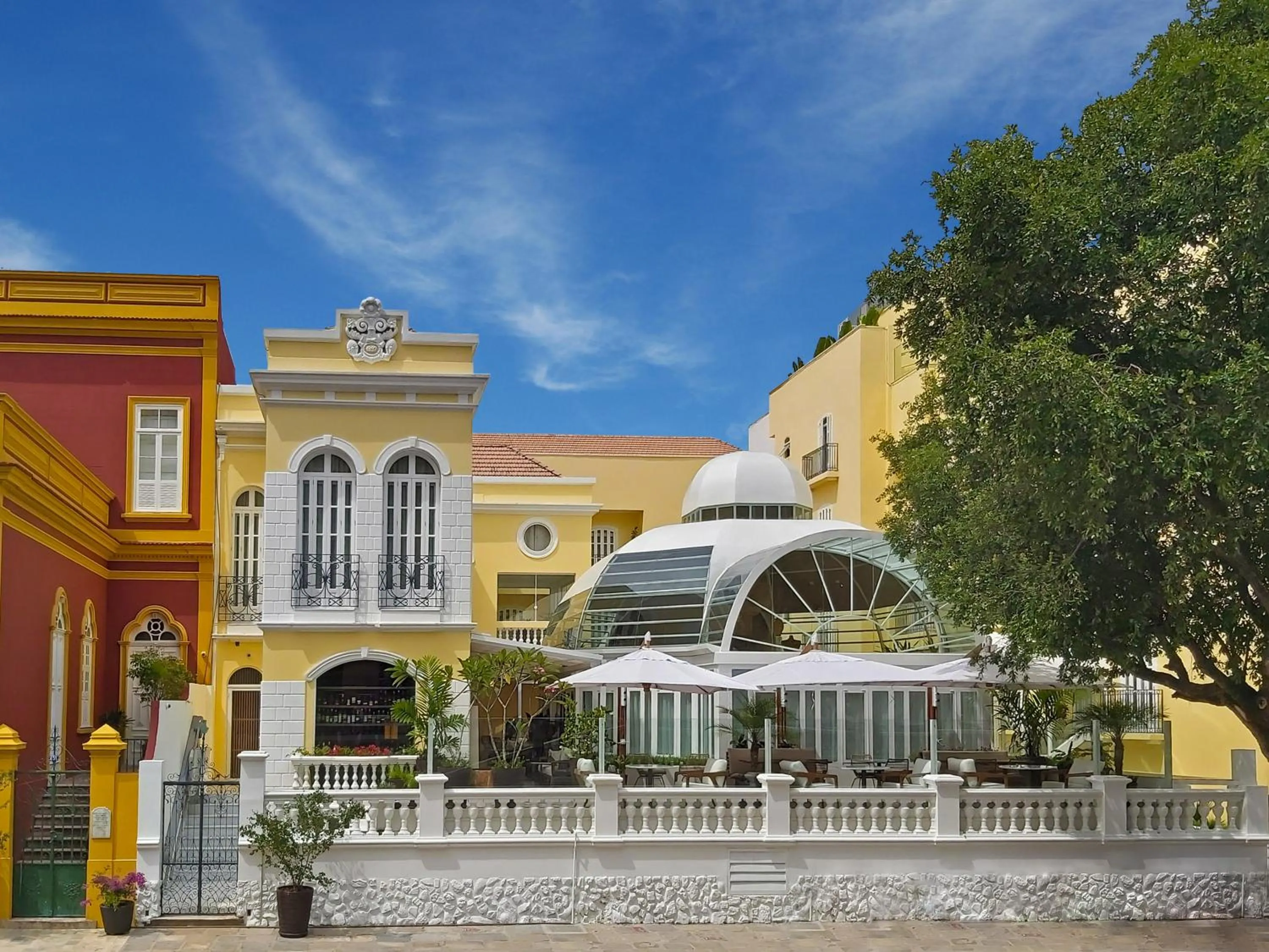 Facade/entrance in Juma Ópera Boutique Hotel & Spa