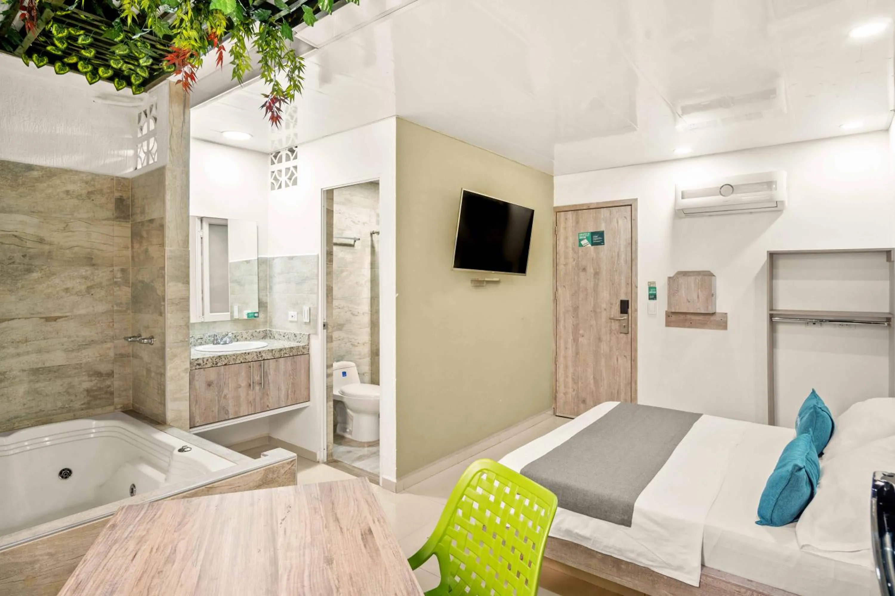 Bed in Hotel Eco Suite