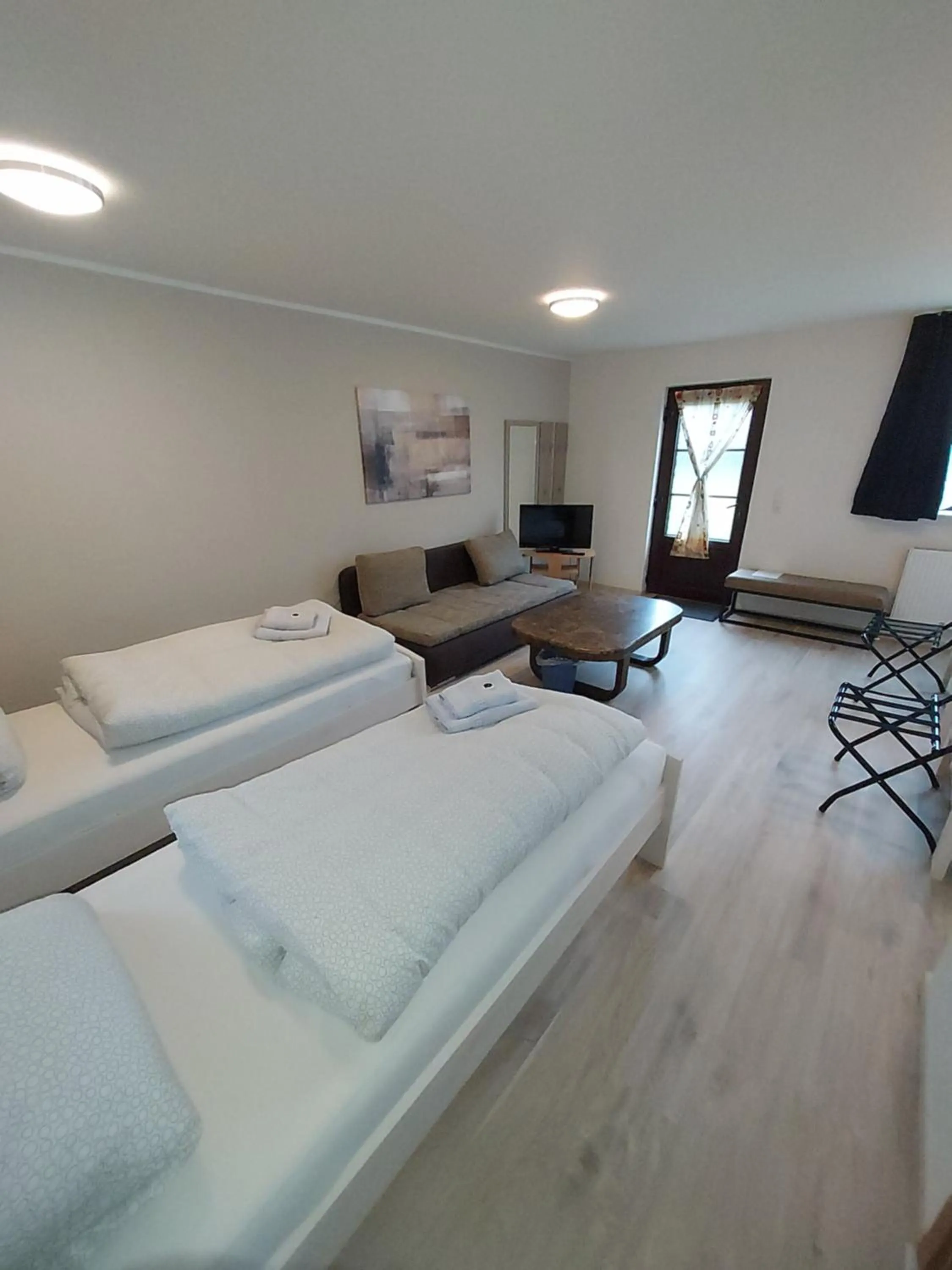 Bed in Landgasthof "Hotel zum Norden"