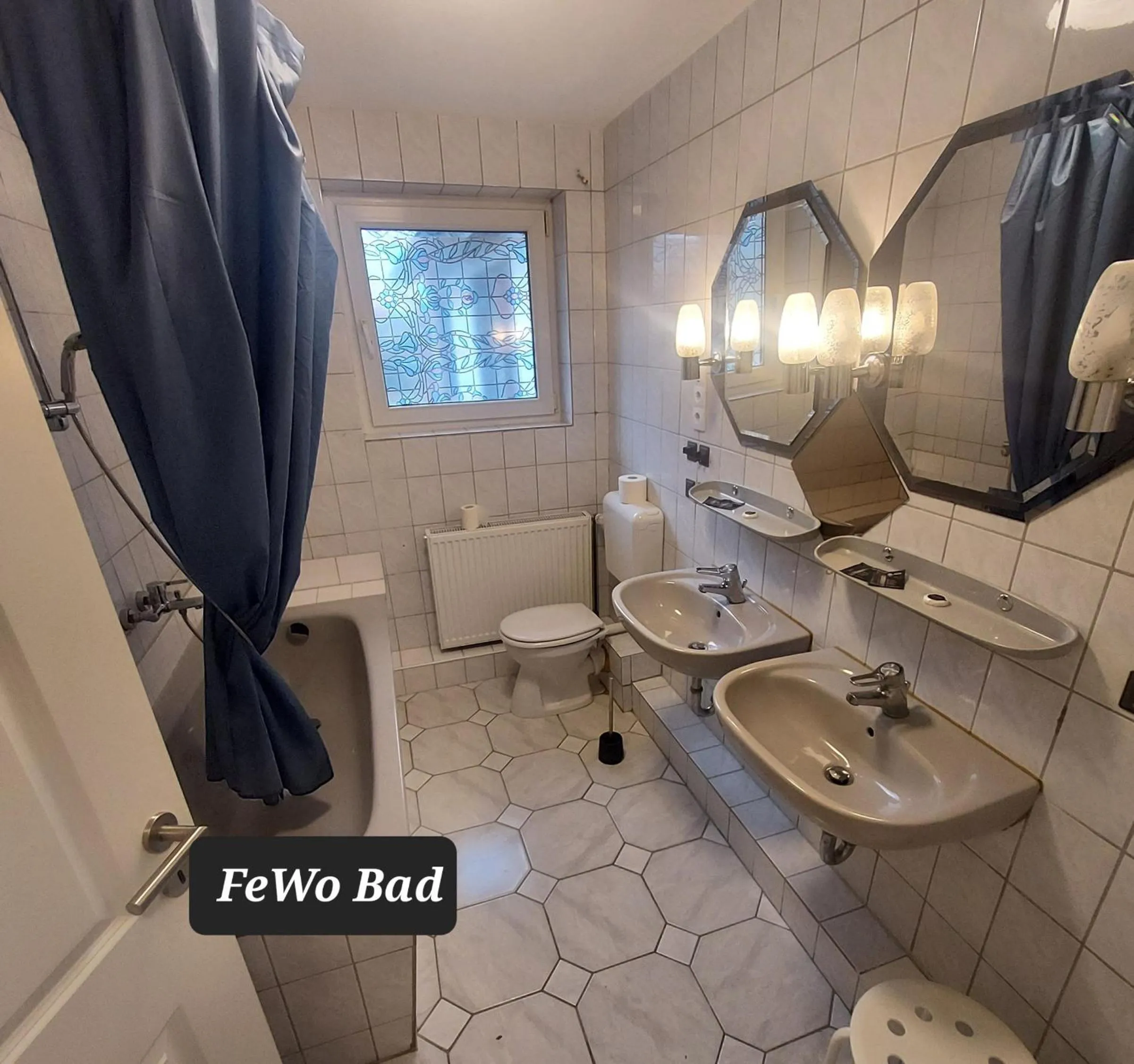 Toilet in Landgasthof "Hotel zum Norden"