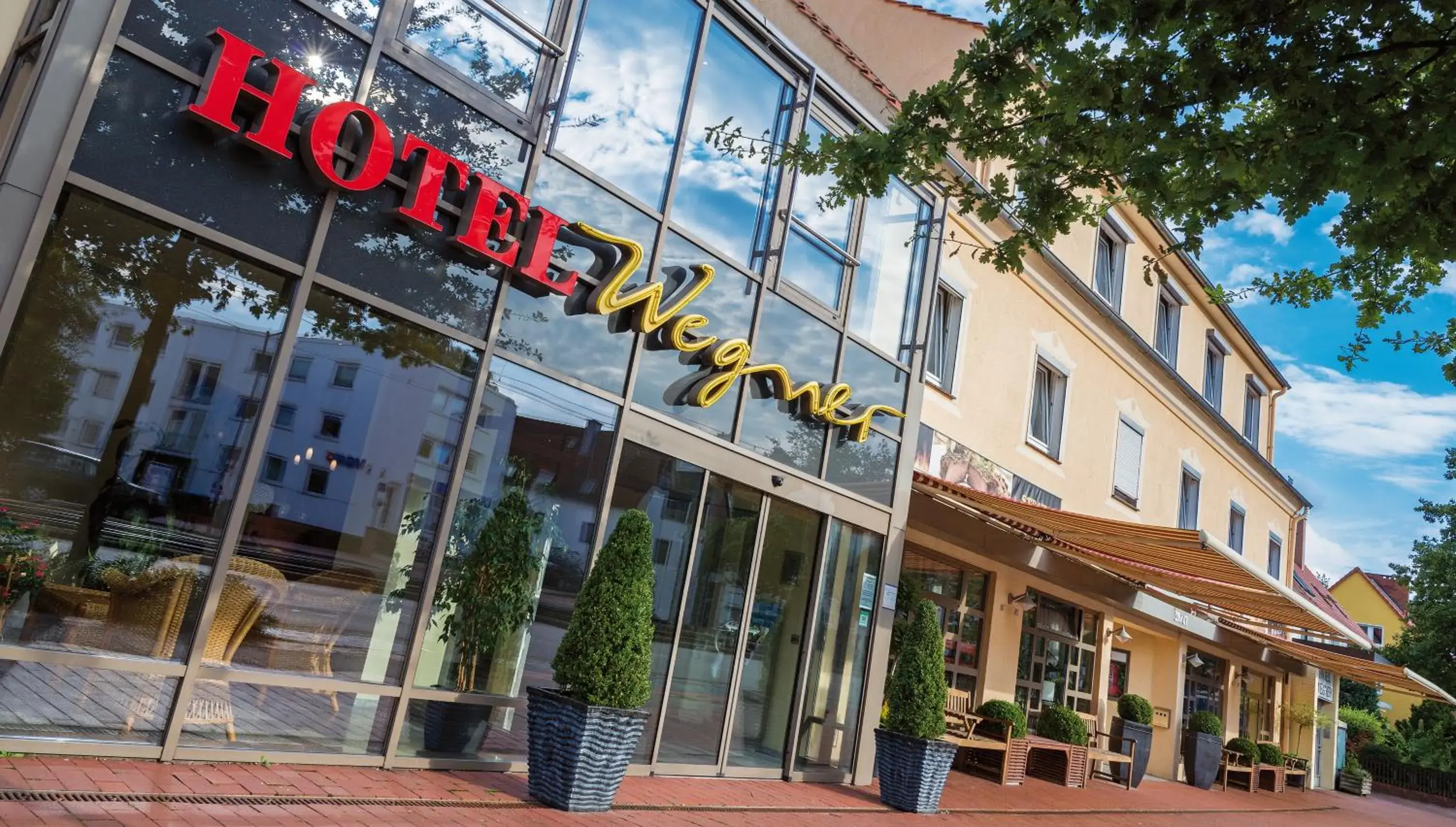 Facade/entrance in Hotel Wegner - T h e culinary art hotel Facade/entrance in Hotel Wegner - T h e culinary art hotel