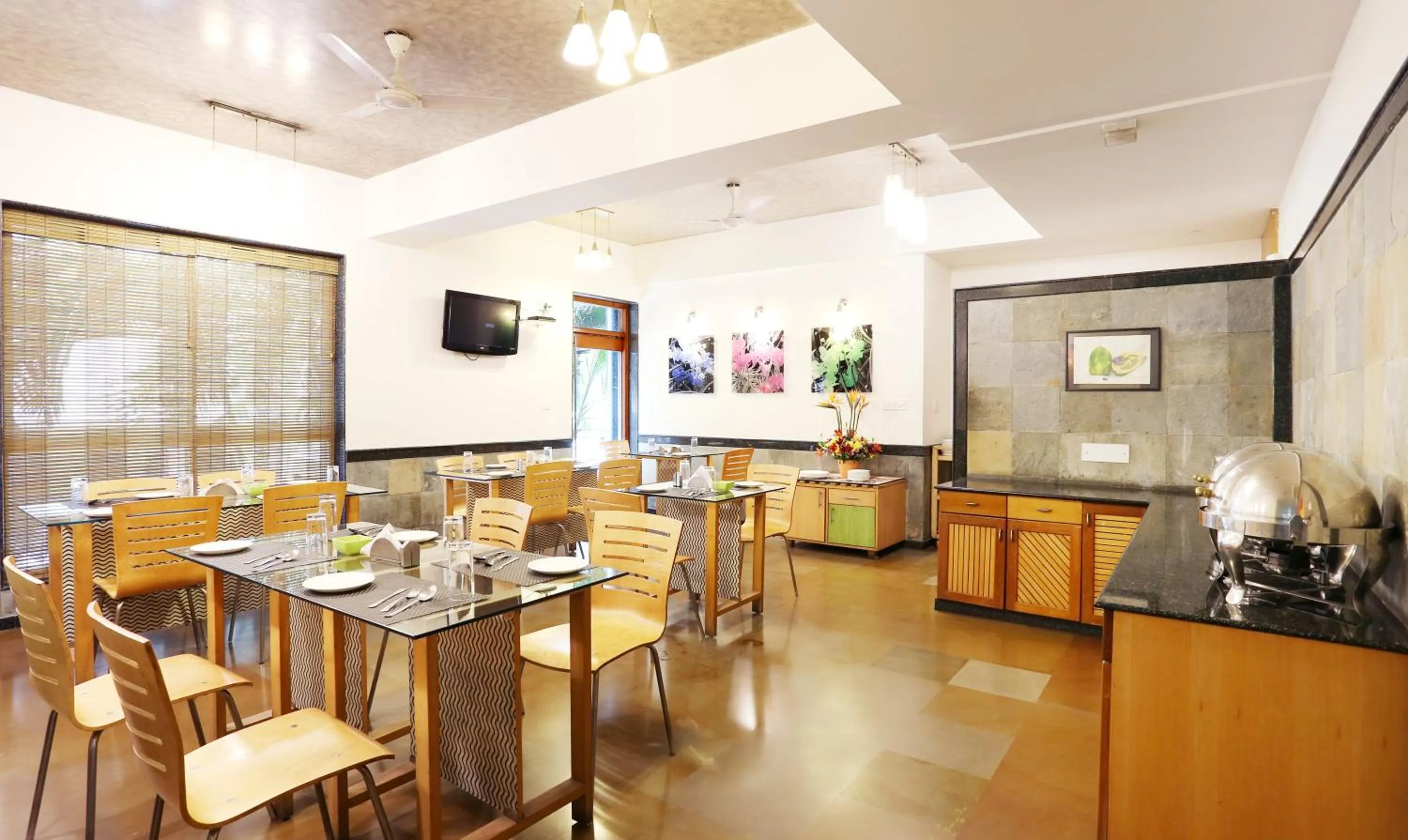 Breakfast in Treebo Edha Suites Koramangala