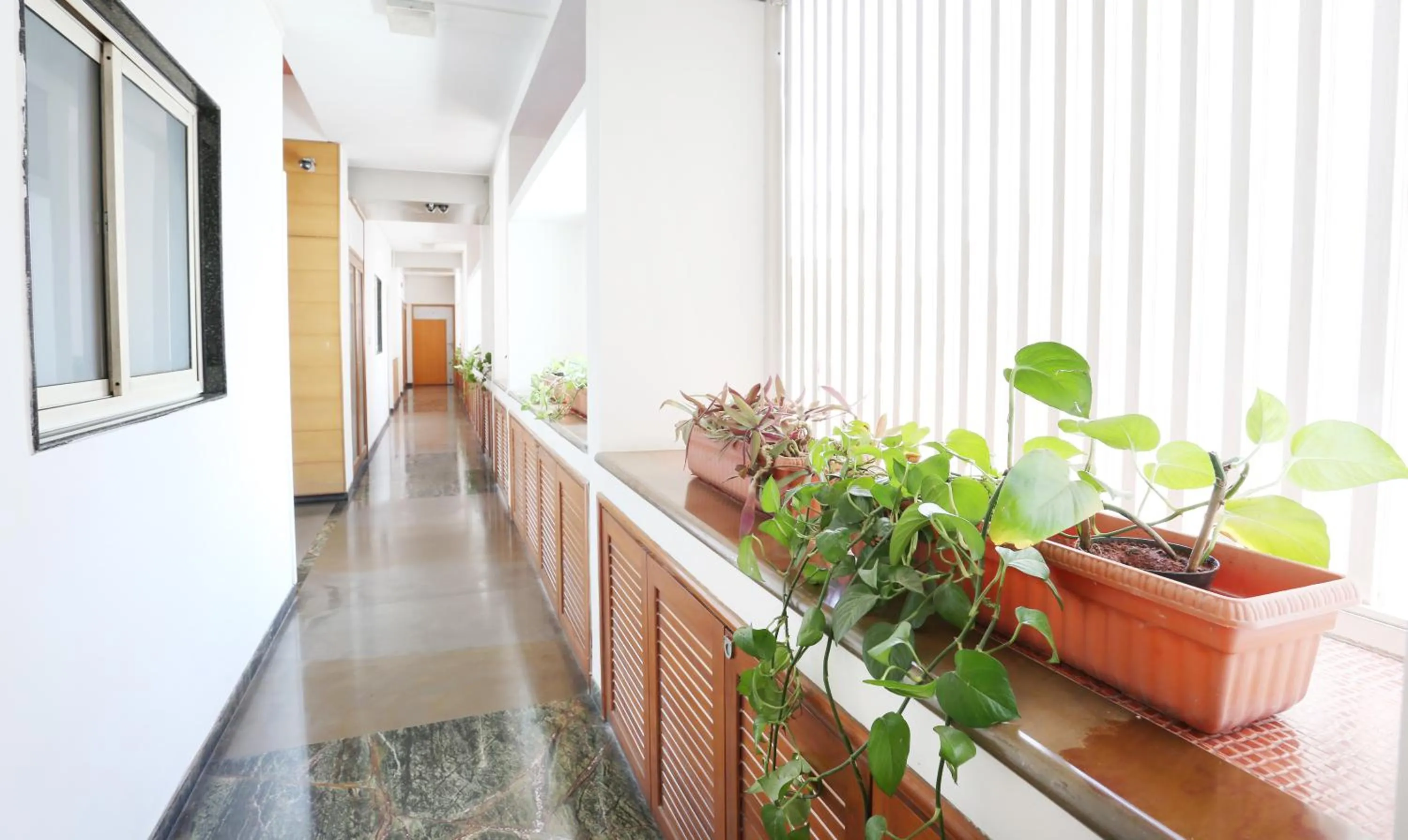 Lobby or reception in Treebo Edha Suites Koramangala