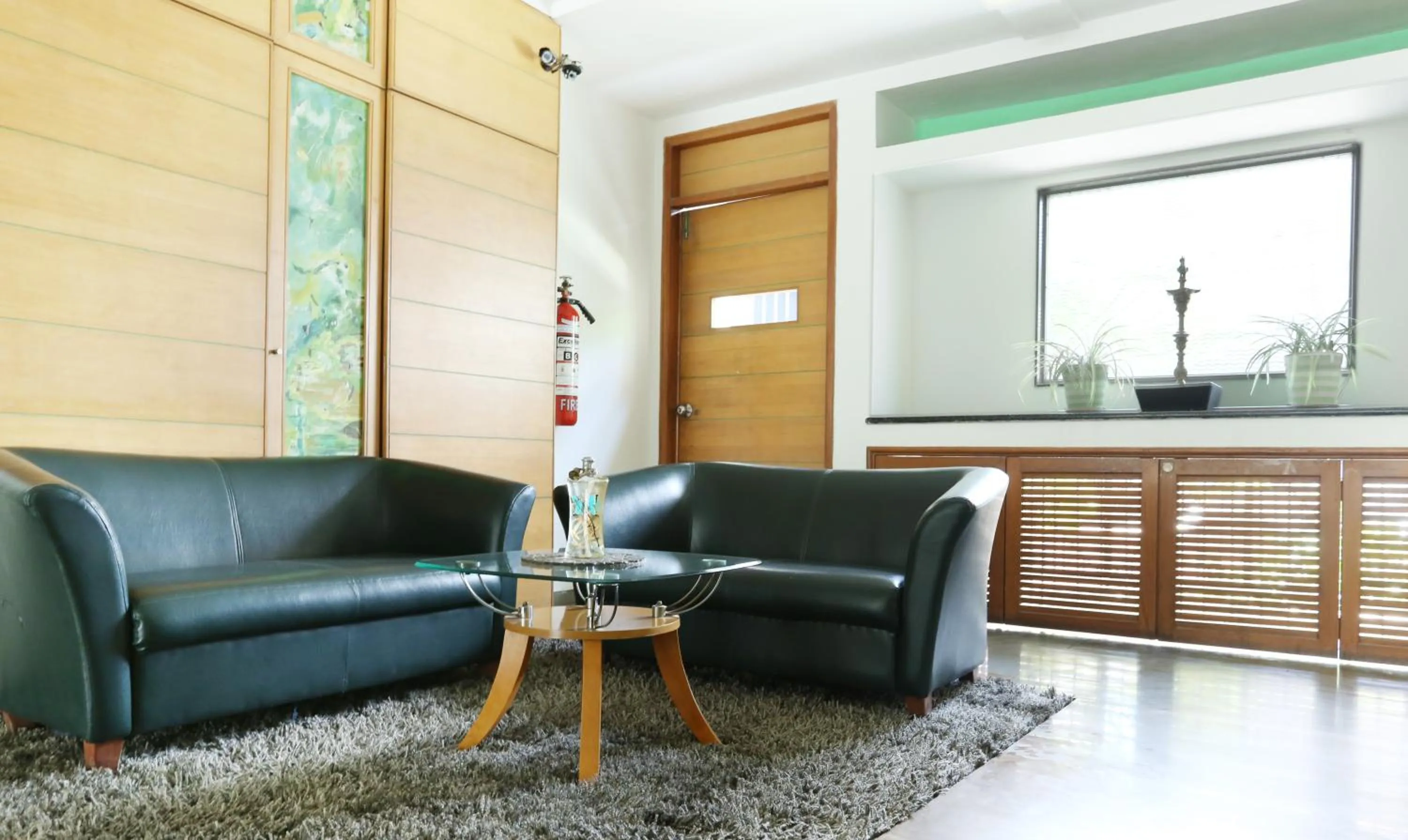 Seating area in Treebo Edha Suites Koramangala